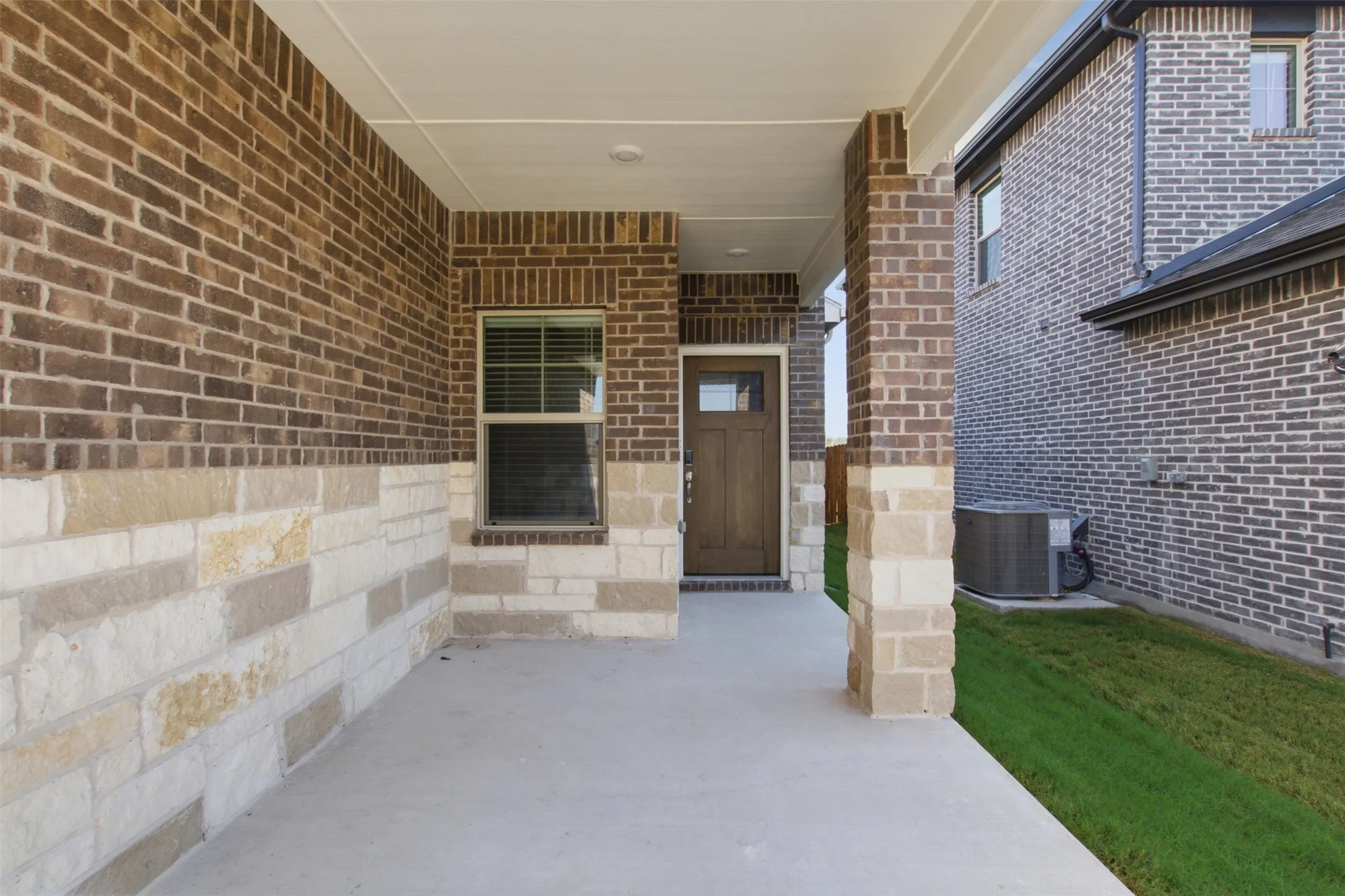 Single Family Residence For Rent in Collin County , 6015 Alderton Drive, Mc Kinney, Texas 75071, 3 Bedroom, 2 Bathroom, 2 Garage spaces, 1,551 Sqft, built in 2026, mls#21373842, Real Estate Agent in Mc Kinney, Homes For Rent in Collin county, Homes For Rent in Mc Kinney, Realtor in Mc Kinney Texas, Real Estate Brokerage Independent Realty Texas, Luminita Cordes Realtor