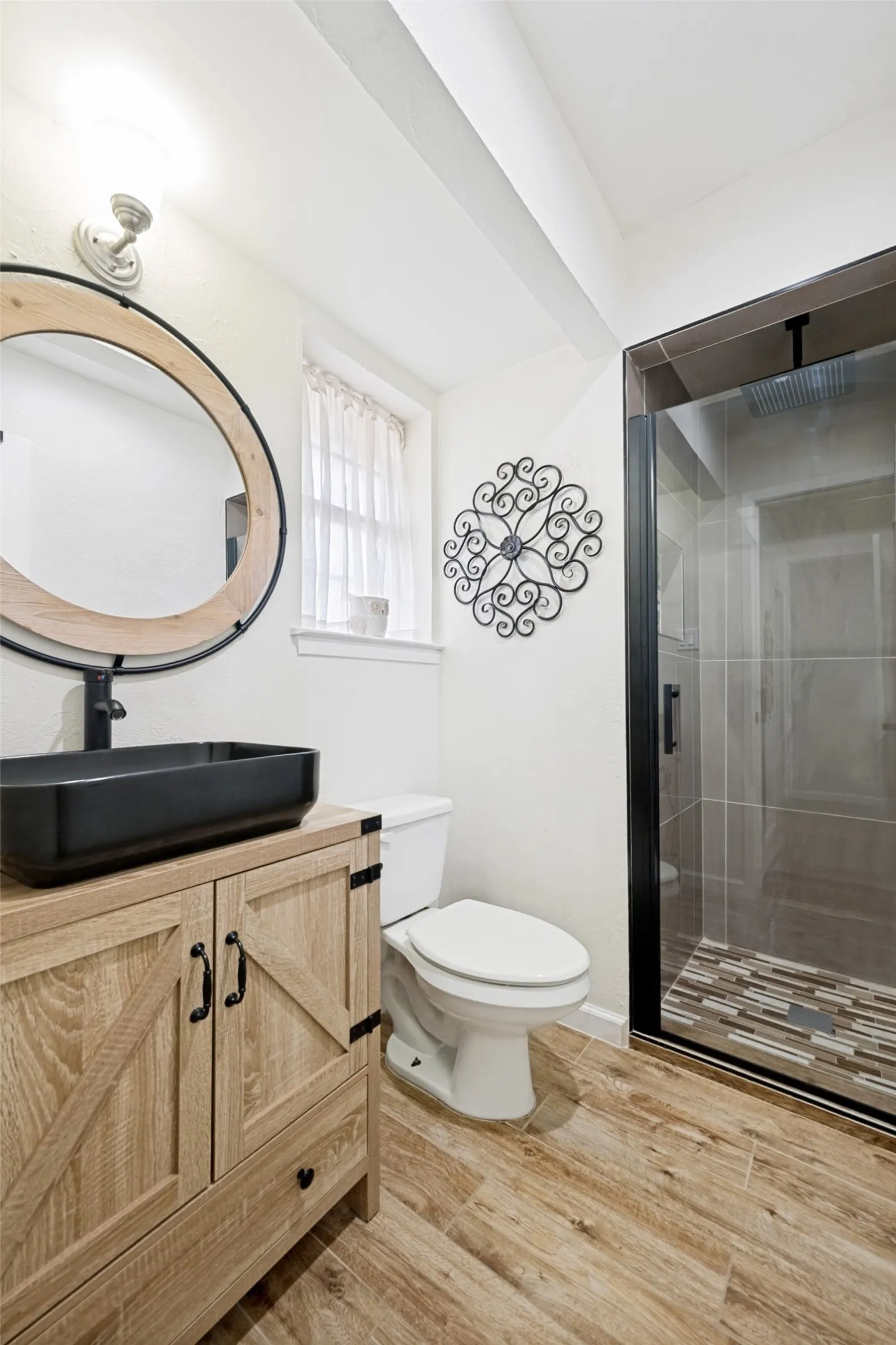 Single Family Residence For Sale in Tarrant County , 7008 Beaty Street, Fort Worth, Texas 76112, 3 Bedroom, 2 Bathroom, Garage spaces, 1,719 Sqft, built in 1971, mls#21371122, Real Estate Agent in Fort Worth, Homes For Sale in Tarrant county, Homes For Sale in Fort Worth, Realtor in Fort Worth Texas, Real Estate Brokerage Independent Realty Texas, Luminita Cordes Realtor