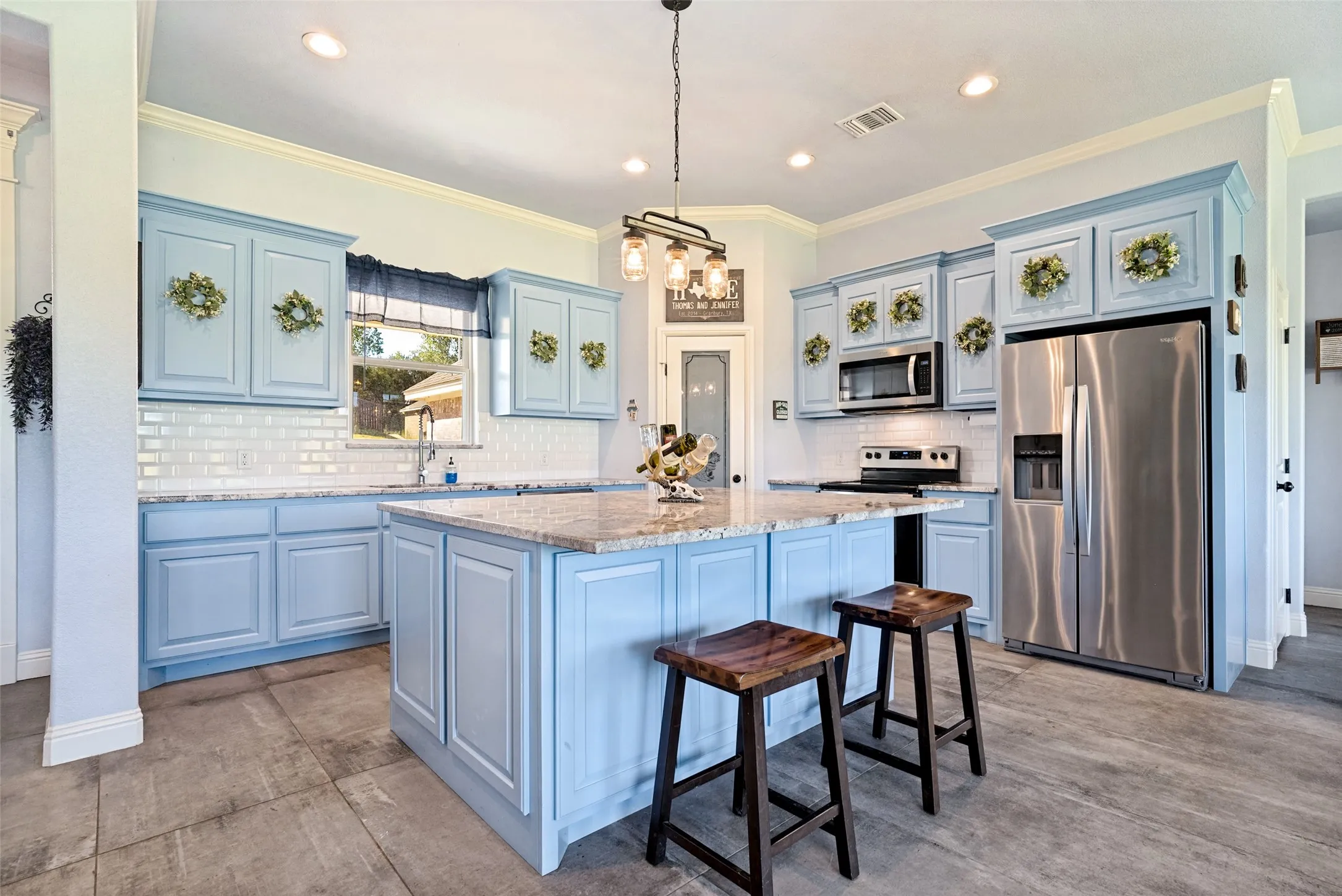 Single Family Residence For Rent in Hood County , 2128 Christine Drive, Granbury, Texas 76048, 3 Bedroom, 2 Bathroom, 2 Garage spaces, 1,844 Sqft, built in 2021, mls#21375678, Real Estate Agent in Granbury, Homes For Rent in Hood county, Homes For Rent in Granbury, Realtor in Granbury Texas, Real Estate Brokerage Independent Realty Texas, Luminita Cordes Realtor