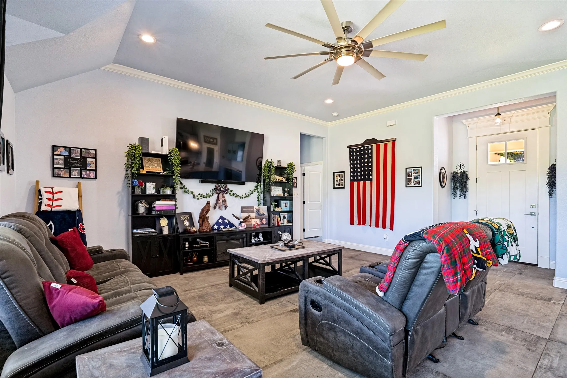 Single Family Residence For Rent in Hood County , 2128 Christine Drive, Granbury, Texas 76048, 3 Bedroom, 2 Bathroom, 2 Garage spaces, 1,844 Sqft, built in 2021, mls#21375678, Real Estate Agent in Granbury, Homes For Rent in Hood county, Homes For Rent in Granbury, Realtor in Granbury Texas, Real Estate Brokerage Independent Realty Texas, Luminita Cordes Realtor