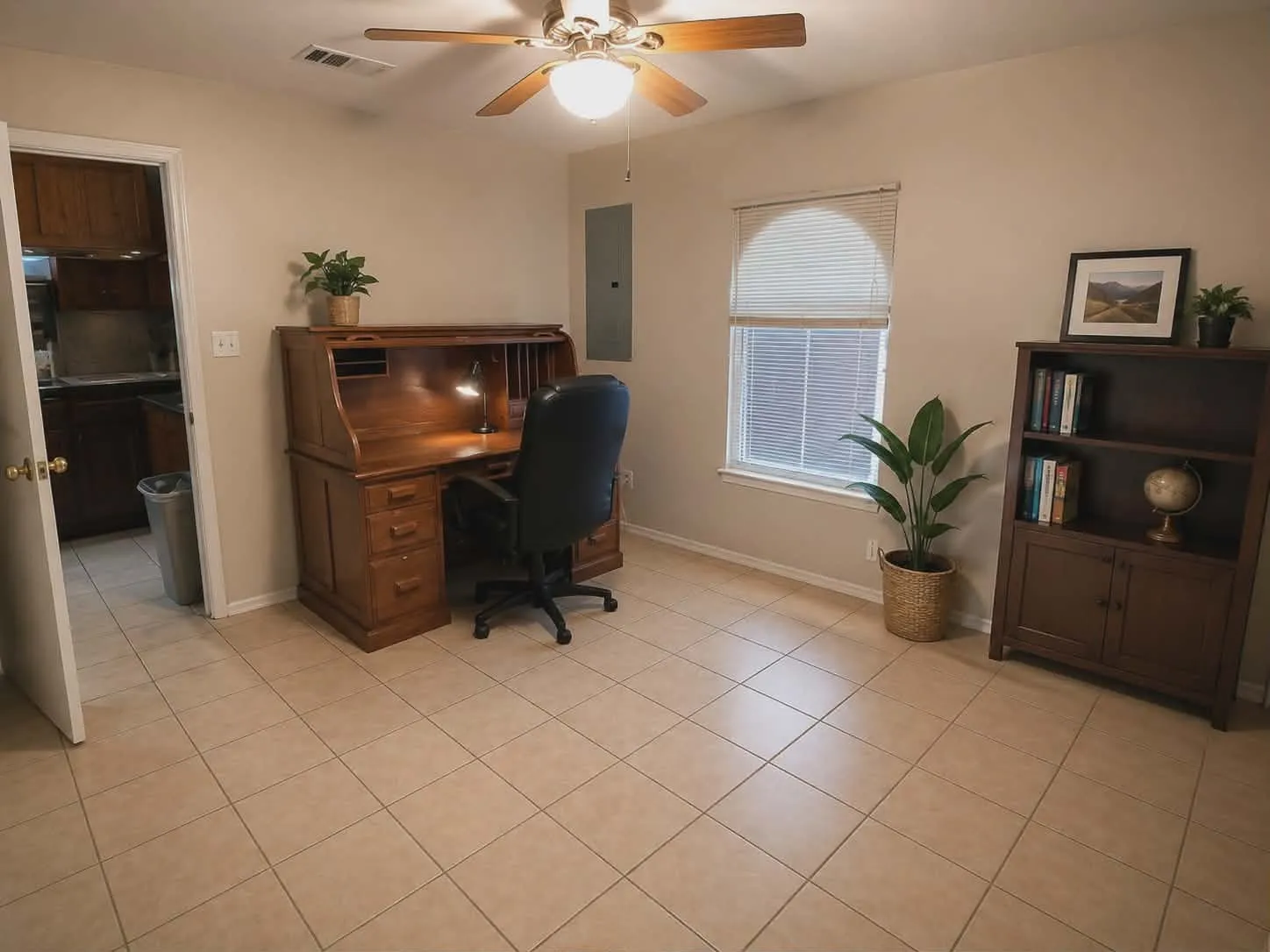 Single Family Residence For Sale in Johnson County , 3711 Dove Creek Road, Cleburne, Texas 76031, 4 Bedroom, 3 Bathroom, 2 Garage spaces, 2,844 Sqft, built in 1999, mls#21375679, Real Estate Agent in Cleburne, Homes For Sale in Johnson county, Homes For Sale in Cleburne, Realtor in Cleburne Texas, Real Estate Brokerage Independent Realty Texas, Luminita Cordes Realtor