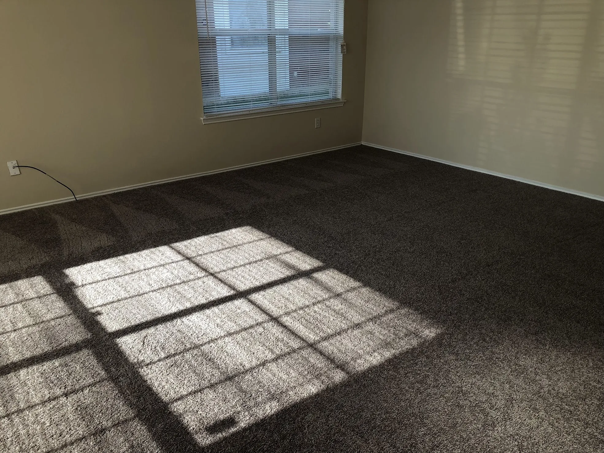 Single Family Residence For Rent in Dallas County , 4716 Lee Hutson Lane, Sachse, Texas 75048, 4 Bedroom, 2 Bathroom, 2 Garage spaces, 2,130 Sqft, built in 1999, mls#21375680, Real Estate Agent in Sachse, Homes For Rent in Dallas county, Homes For Rent in Sachse, Realtor in Sachse Texas, Real Estate Brokerage Independent Realty Texas, Luminita Cordes Realtor