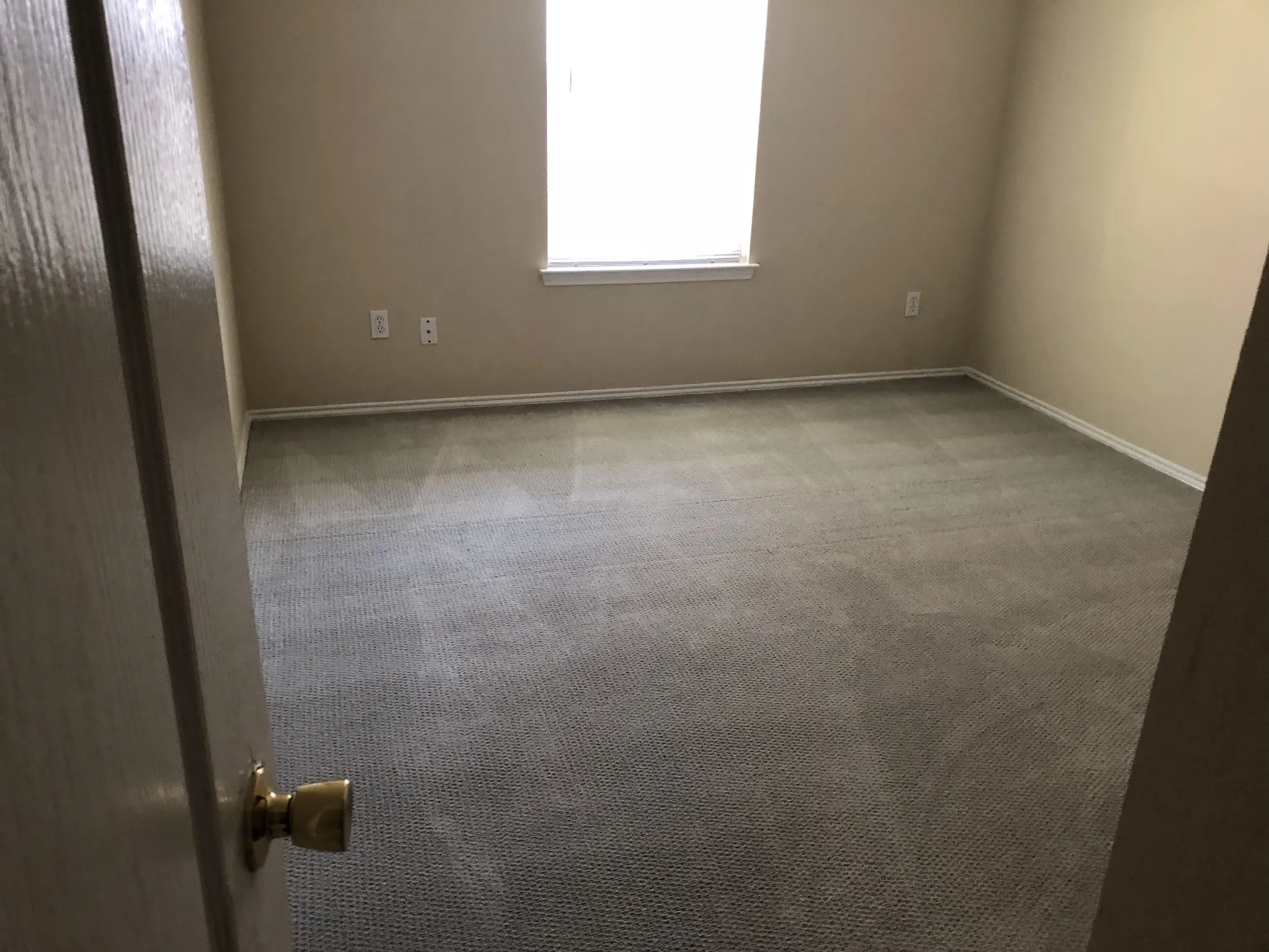 Single Family Residence For Rent in Dallas County , 4716 Lee Hutson Lane, Sachse, Texas 75048, 4 Bedroom, 2 Bathroom, 2 Garage spaces, 2,130 Sqft, built in 1999, mls#21375680, Real Estate Agent in Sachse, Homes For Rent in Dallas county, Homes For Rent in Sachse, Realtor in Sachse Texas, Real Estate Brokerage Independent Realty Texas, Luminita Cordes Realtor