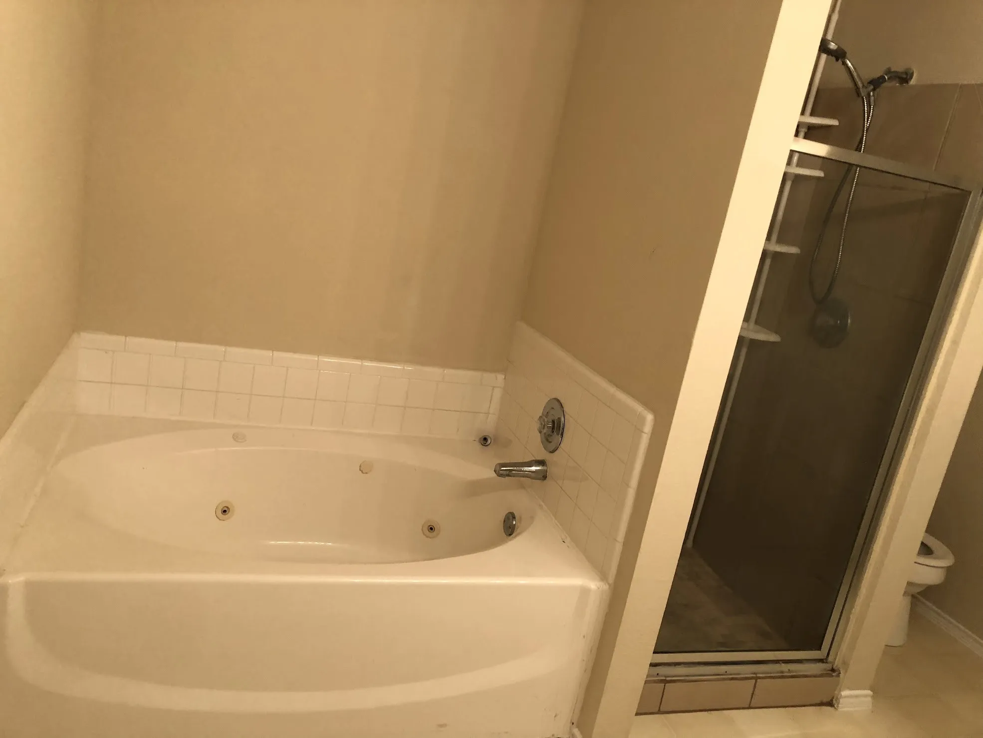 Single Family Residence For Rent in Dallas County , 4716 Lee Hutson Lane, Sachse, Texas 75048, 4 Bedroom, 2 Bathroom, 2 Garage spaces, 2,130 Sqft, built in 1999, mls#21375680, Real Estate Agent in Sachse, Homes For Rent in Dallas county, Homes For Rent in Sachse, Realtor in Sachse Texas, Real Estate Brokerage Independent Realty Texas, Luminita Cordes Realtor