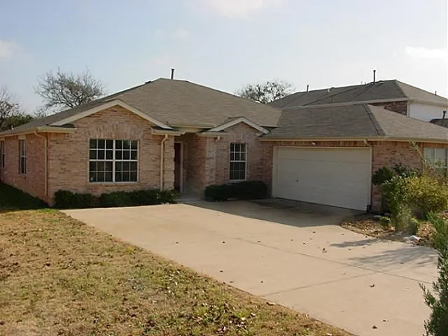 Single Family Residence For Rent in Dallas County , 4716 Lee Hutson Lane, Sachse, Texas 75048, 4 Bedroom, 2 Bathroom, 2 Garage spaces, 2,130 Sqft, built in 1999, mls#21375680, Real Estate Agent in Sachse, Homes For Rent in Dallas county, Homes For Rent in Sachse, Realtor in Sachse Texas, Real Estate Brokerage Independent Realty Texas, Luminita Cordes Realtor