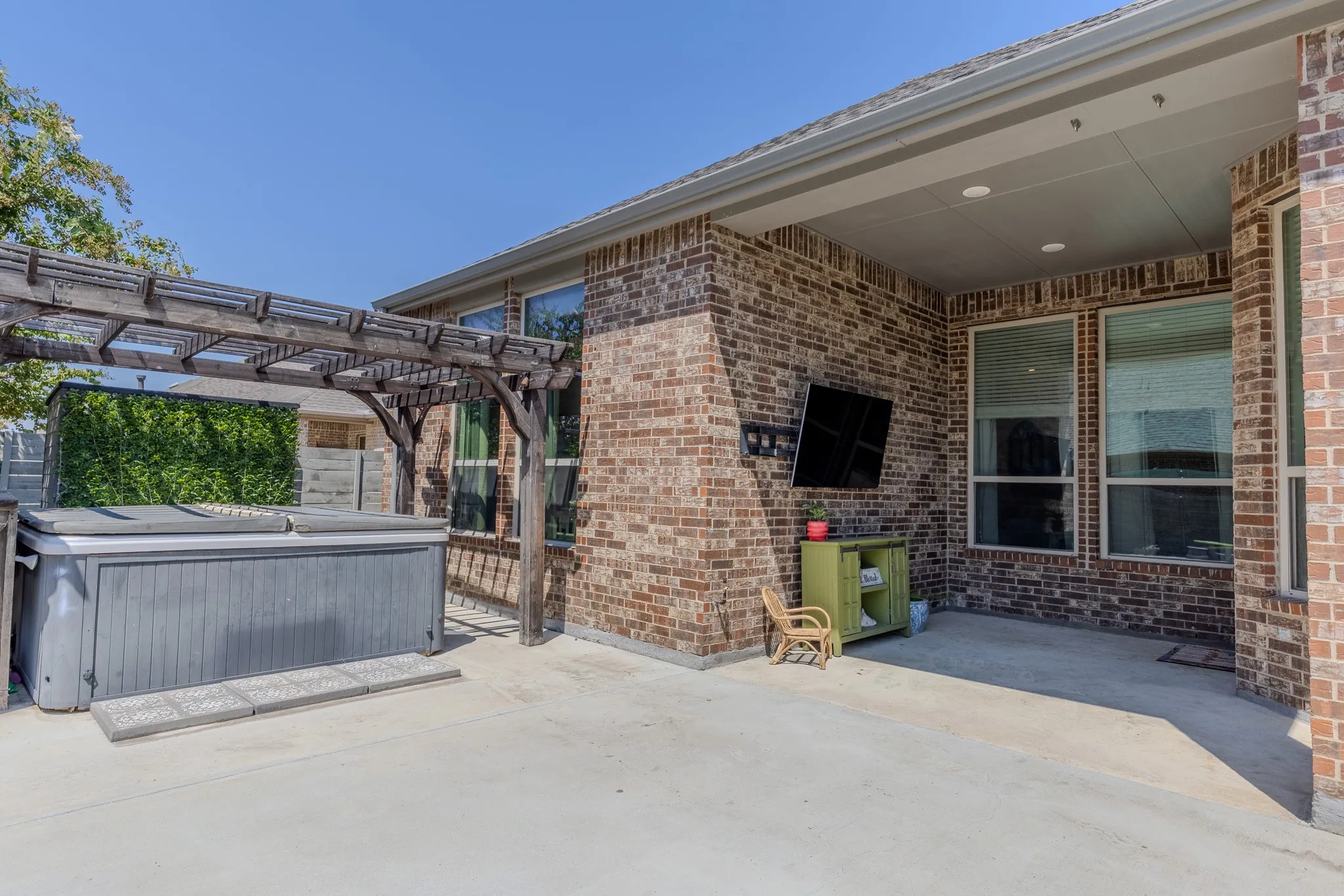 Single Family Residence For Sale in Denton County , 1801 Waxwing Trail, Northlake, Texas 76226, 4 Bedroom, 3 Bathroom, 2 Garage spaces, 2,074 Sqft, built in 2018, mls#21374162, Real Estate Agent in Northlake, Homes For Sale in Denton county, Homes For Sale in Northlake, Realtor in Northlake Texas, Real Estate Brokerage Independent Realty Texas, Luminita Cordes Realtor