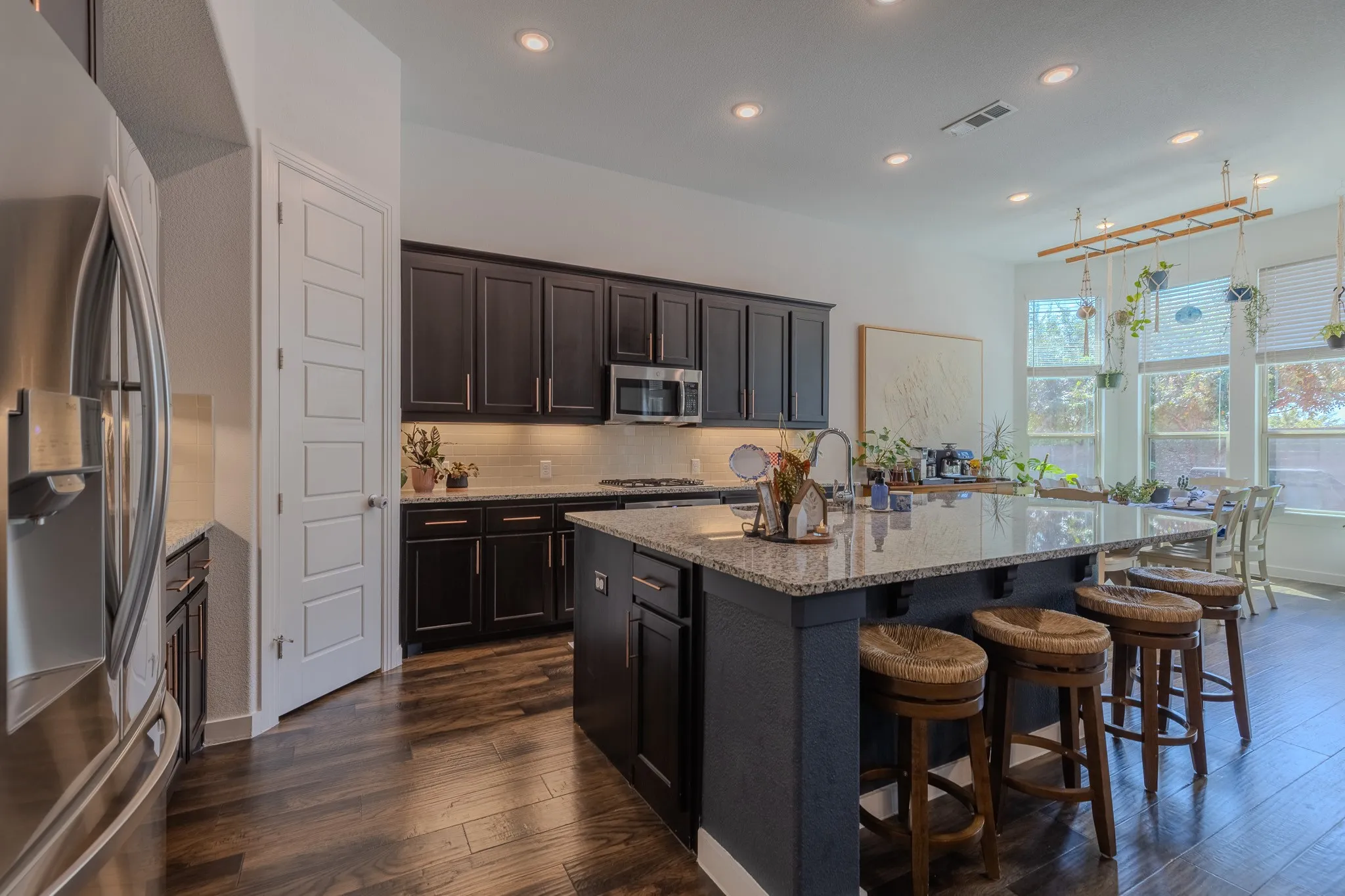 Single Family Residence For Sale in Denton County , 1801 Waxwing Trail, Northlake, Texas 76226, 4 Bedroom, 3 Bathroom, 2 Garage spaces, 2,074 Sqft, built in 2018, mls#21374162, Real Estate Agent in Northlake, Homes For Sale in Denton county, Homes For Sale in Northlake, Realtor in Northlake Texas, Real Estate Brokerage Independent Realty Texas, Luminita Cordes Realtor
