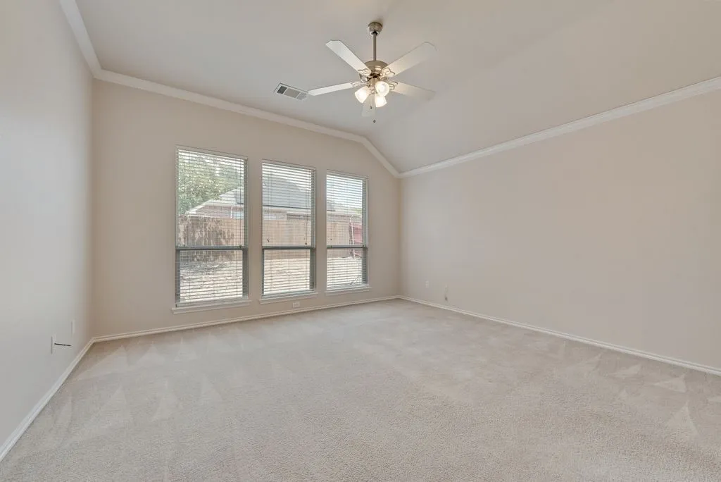 Single Family Residence For Rent in Dallas County , 1113 Noblewood Drive, Glenn Heights, Texas 75154, 3 Bedroom, 2 Bathroom, 2 Garage spaces, 2,148 Sqft, built in 2005, mls#21375692, Real Estate Agent in Glenn Heights, Homes For Rent in Dallas county, Homes For Rent in Glenn Heights, Realtor in Glenn Heights Texas, Real Estate Brokerage Independent Realty Texas, Luminita Cordes Realtor