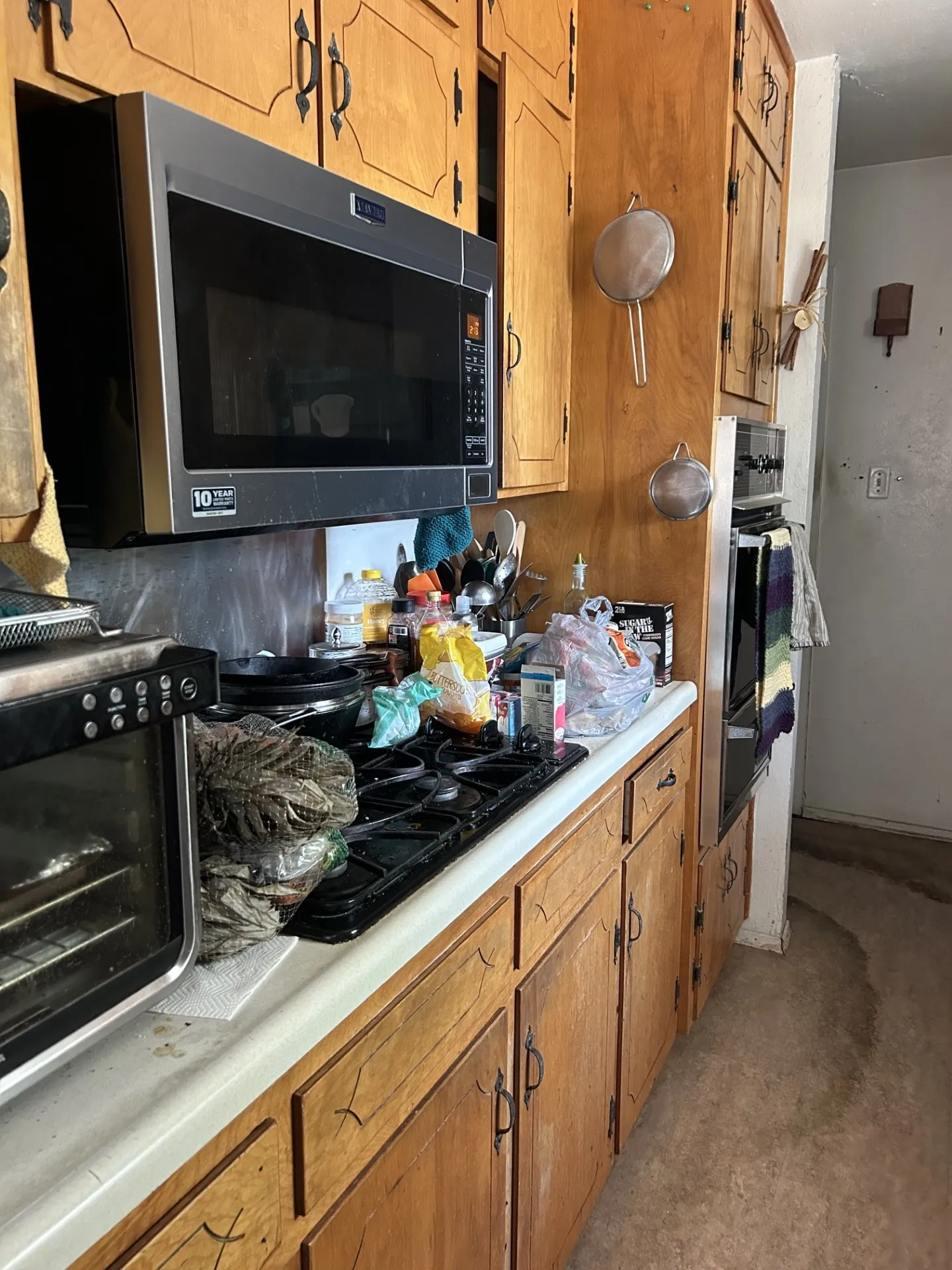Single Family Residence For Sale in Dallas County , 2202 Candleberry Drive, Mesquite, Texas 75149, 4 Bedroom, 2 Bathroom, 2 Garage spaces, 1,802 Sqft, built in 1964, mls#21373542, Real Estate Agent in Mesquite, Homes For Sale in Dallas county, Homes For Sale in Mesquite, Realtor in Mesquite Texas, Real Estate Brokerage Independent Realty Texas, Luminita Cordes Realtor