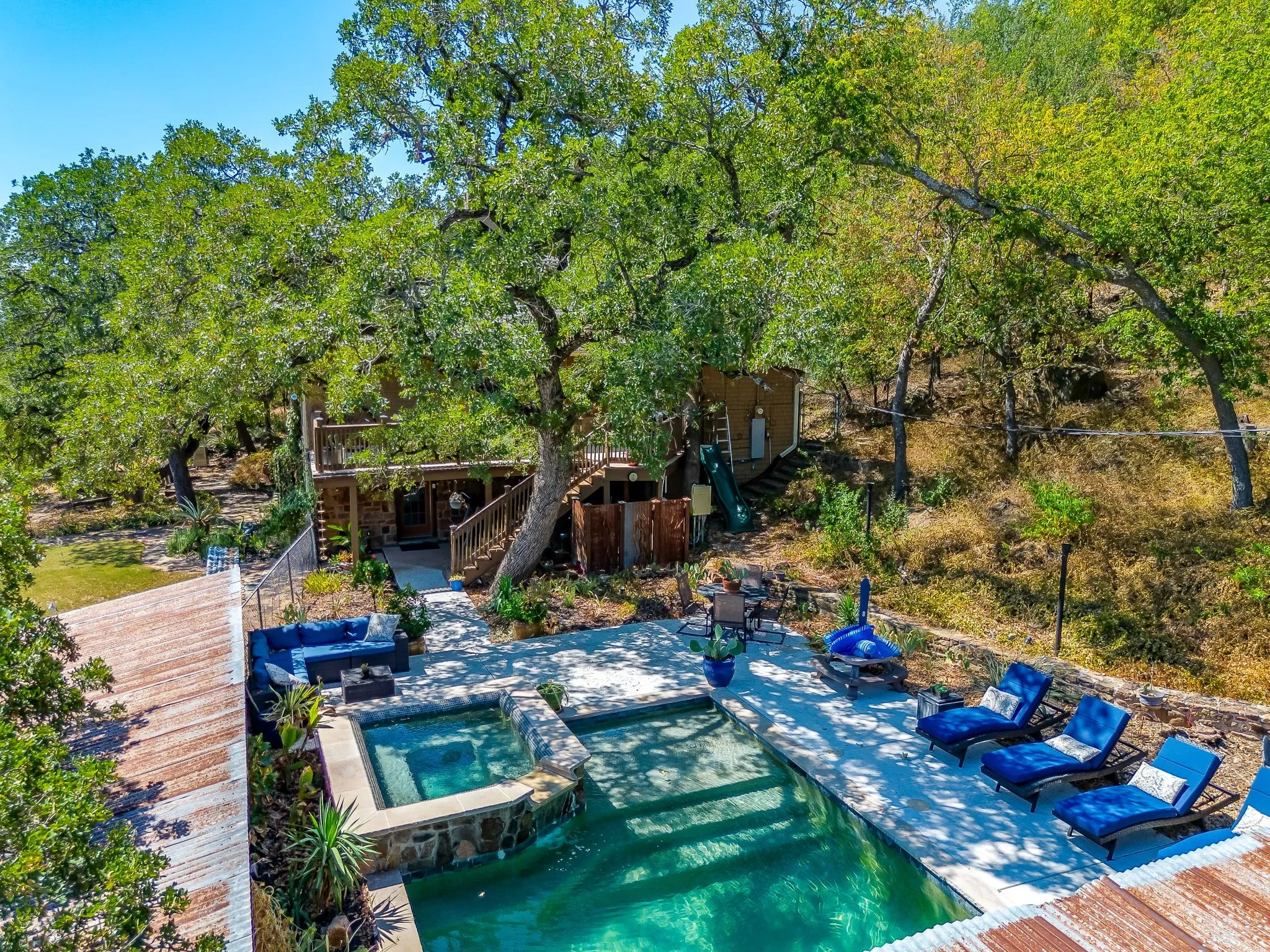 Single Family Residence For Sale in Palo Pinto County , 620 NW 6th Street, Mineral Wells, Texas 76067, 4 Bedroom, 2 Bathroom, Garage spaces, 2,649 Sqft, built in 1929, mls#21375037, Real Estate Agent in Mineral Wells, Homes For Sale in Palo Pinto county, Homes For Sale in Mineral Wells, Realtor in Mineral Wells Texas, Real Estate Brokerage Independent Realty Texas, Luminita Cordes Realtor