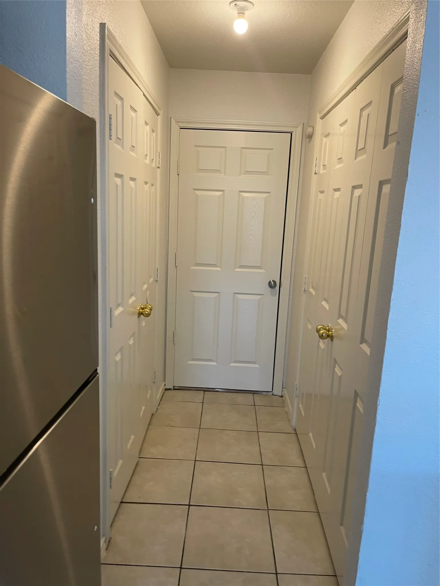 Townhouse For Rent in Tarrant County , 4606 Alamosa Street, Fort Worth, Texas 76119, 3 Bedroom, 3 Bathroom, 1 Garage spaces, 1,368 Sqft, built in 2005, mls#21375719, Real Estate Agent in Fort Worth, Homes For Rent in Tarrant county, Homes For Rent in Fort Worth, Realtor in Fort Worth Texas, Real Estate Brokerage Independent Realty Texas, Luminita Cordes Realtor