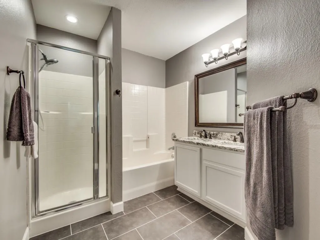 Single Family Residence For Rent in Collin County , 3308 Jacobs Drive, Mc Kinney, Texas 75070, 4 Bedroom, 2 Bathroom, 2 Garage spaces, 2,098 Sqft, built in 1998, mls#21375729, Real Estate Agent in Mc Kinney, Homes For Rent in Collin county, Homes For Rent in Mc Kinney, Realtor in Mc Kinney Texas, Real Estate Brokerage Independent Realty Texas, Luminita Cordes Realtor
