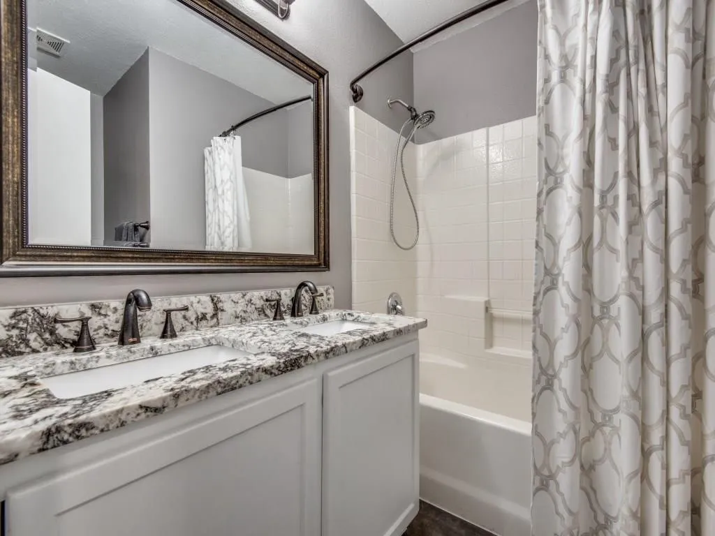Single Family Residence For Rent in Collin County , 3308 Jacobs Drive, Mc Kinney, Texas 75070, 4 Bedroom, 2 Bathroom, 2 Garage spaces, 2,098 Sqft, built in 1998, mls#21375729, Real Estate Agent in Mc Kinney, Homes For Rent in Collin county, Homes For Rent in Mc Kinney, Realtor in Mc Kinney Texas, Real Estate Brokerage Independent Realty Texas, Luminita Cordes Realtor