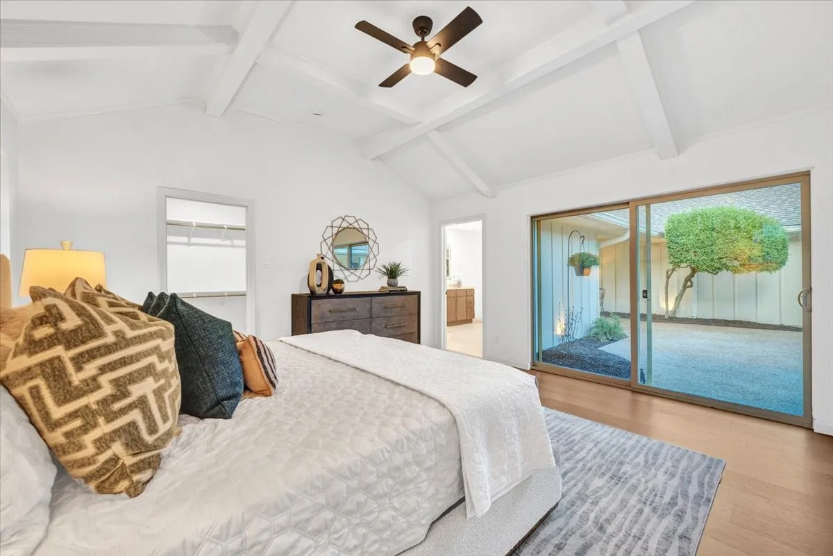 Large Primary with access to amazing courtyard