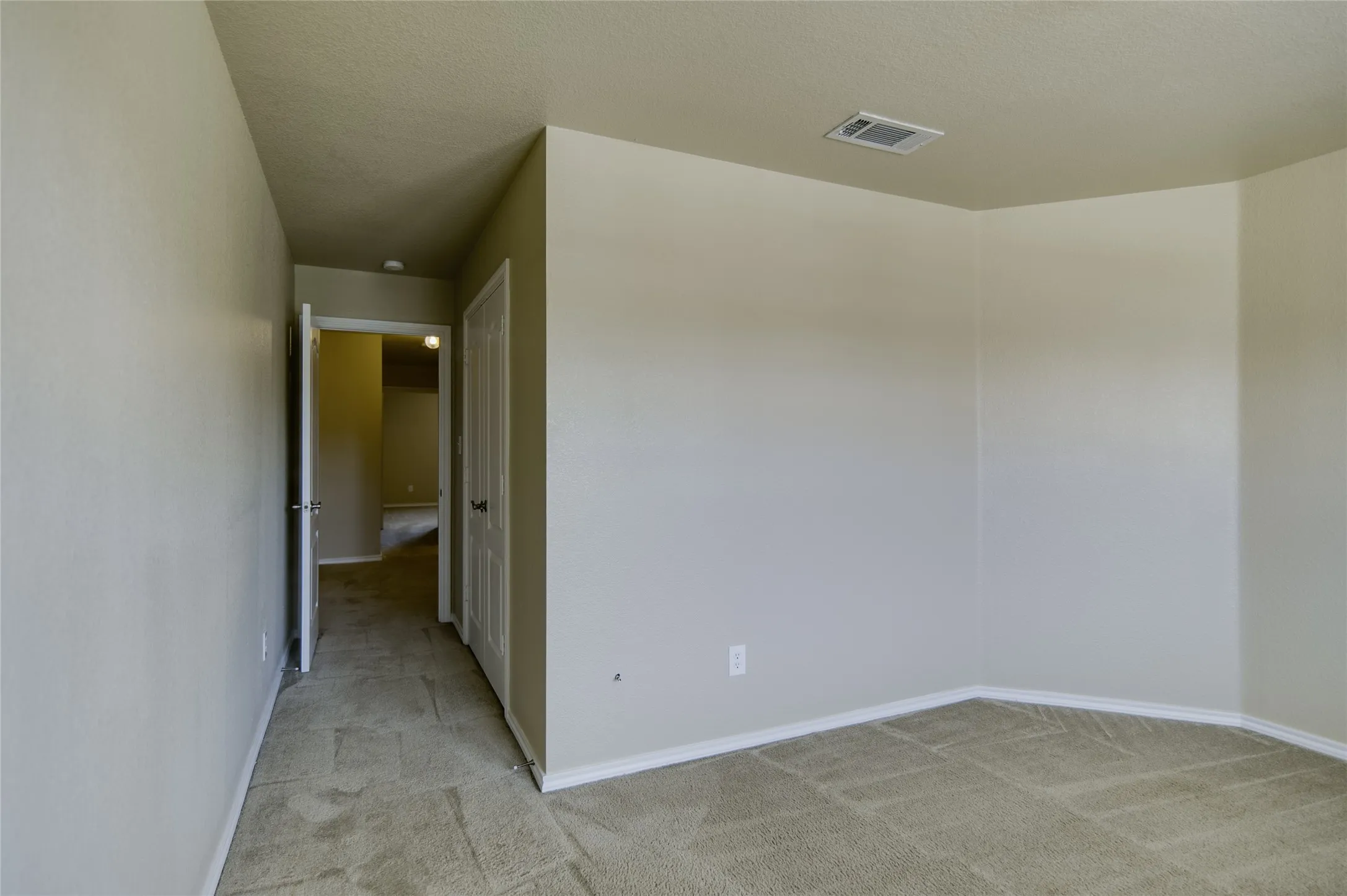 Duplex For Rent in Collin County , 706 Parkplace Ridge, Princeton, Texas 75407, 3 Bedroom, 3 Bathroom, 1 Garage spaces, 1,317 Sqft, built in 2009, mls#21375730, Real Estate Agent in Princeton, Homes For Rent in Collin county, Homes For Rent in Princeton, Realtor in Princeton Texas, Real Estate Brokerage Independent Realty Texas, Luminita Cordes Realtor