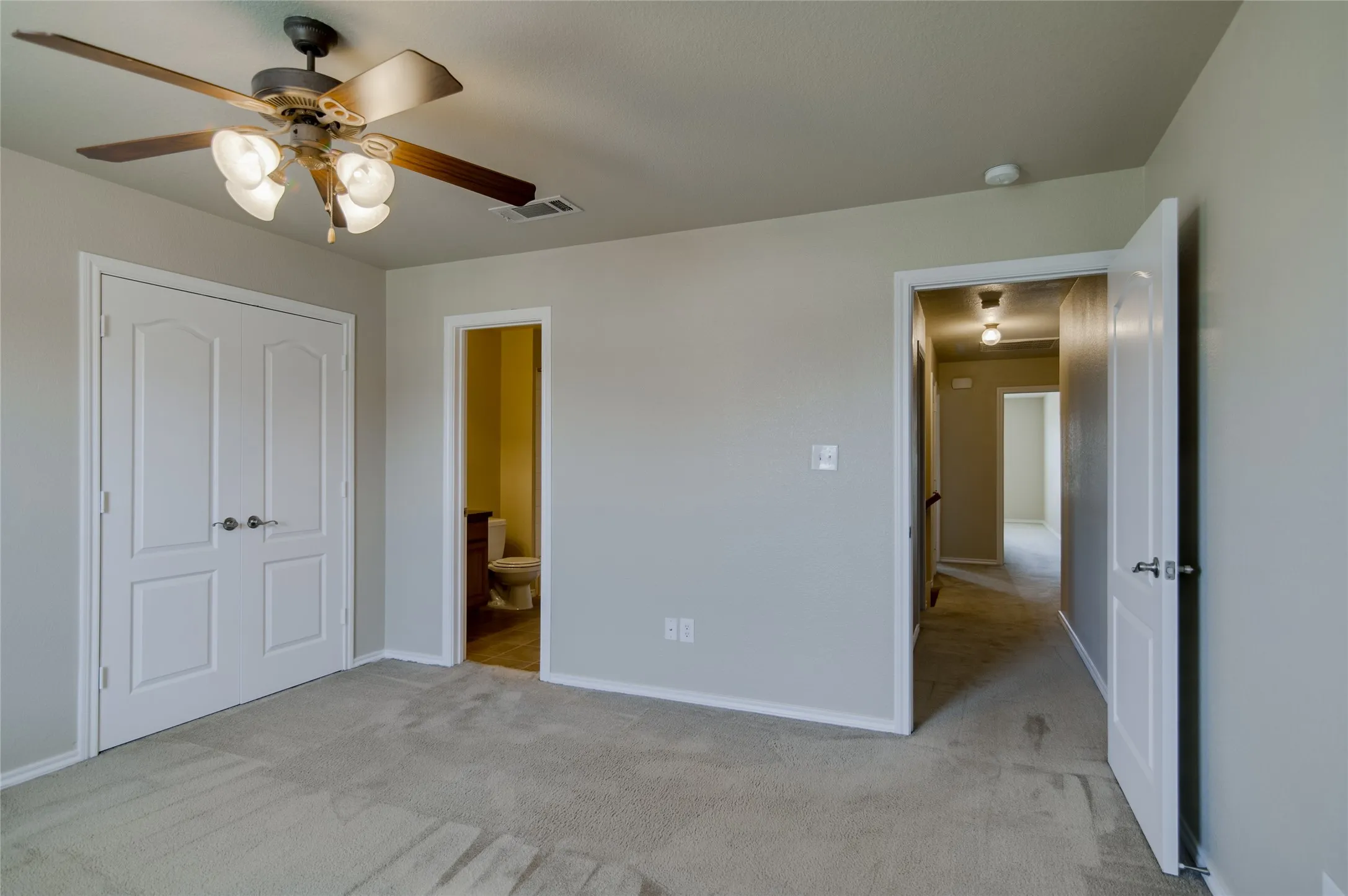 Duplex For Rent in Collin County , 706 Parkplace Ridge, Princeton, Texas 75407, 3 Bedroom, 3 Bathroom, 1 Garage spaces, 1,317 Sqft, built in 2009, mls#21375730, Real Estate Agent in Princeton, Homes For Rent in Collin county, Homes For Rent in Princeton, Realtor in Princeton Texas, Real Estate Brokerage Independent Realty Texas, Luminita Cordes Realtor