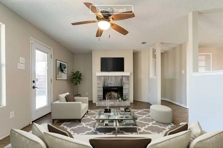 For Sale in Tarrant County , 5432 Camarillo Drive, Fort Worth, Texas 76244, 4 Bedroom, 2 Bathroom, 2 Garage spaces, 2,091 Sqft, built in 2002, mls#21360344, Real Estate Agent in Fort Worth, Homes For Sale in Tarrant county, Homes For Sale in Fort Worth, Realtor in Fort Worth Texas, Real Estate Brokerage Independent Realty Texas, Luminita Cordes Realtor