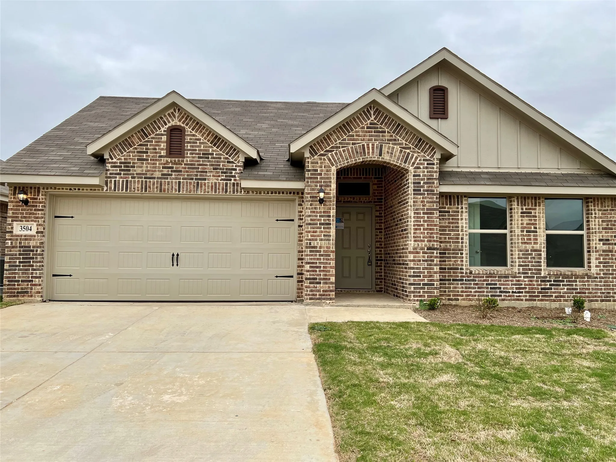 Single Family Residence For Rent in Tarrant County , 3504 Tahiti Lane, Fort Worth, Texas 76123, 4 Bedroom, 2 Bathroom, 2 Garage spaces, 1,951 Sqft, built in 2023, mls#21375739, Real Estate Agent in Fort Worth, Homes For Rent in Tarrant county, Homes For Rent in Fort Worth, Realtor in Fort Worth Texas, Real Estate Brokerage Independent Realty Texas, Luminita Cordes Realtor
