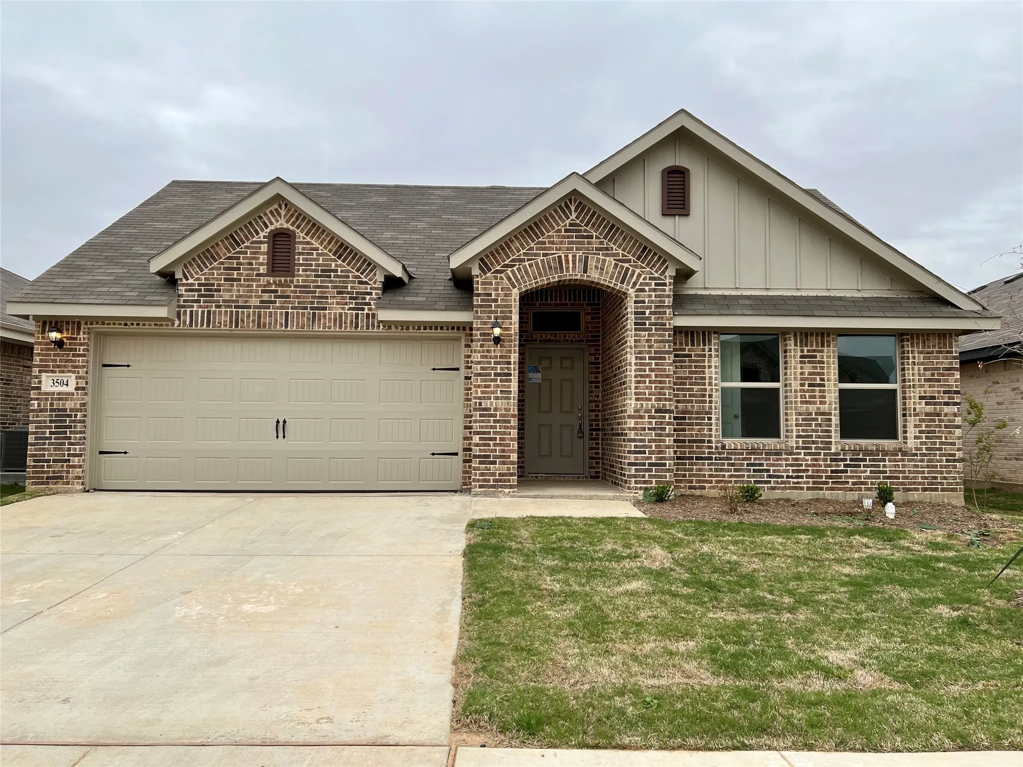 Single Family Residence For Rent in Tarrant County , 3504 Tahiti Lane, Fort Worth, Texas 76123, 4 Bedroom, 2 Bathroom, 2 Garage spaces, 1,951 Sqft, built in 2023, mls#21375739, Real Estate Agent in Fort Worth, Homes For Rent in Tarrant county, Homes For Rent in Fort Worth, Realtor in Fort Worth Texas, Real Estate Brokerage Independent Realty Texas, Luminita Cordes Realtor