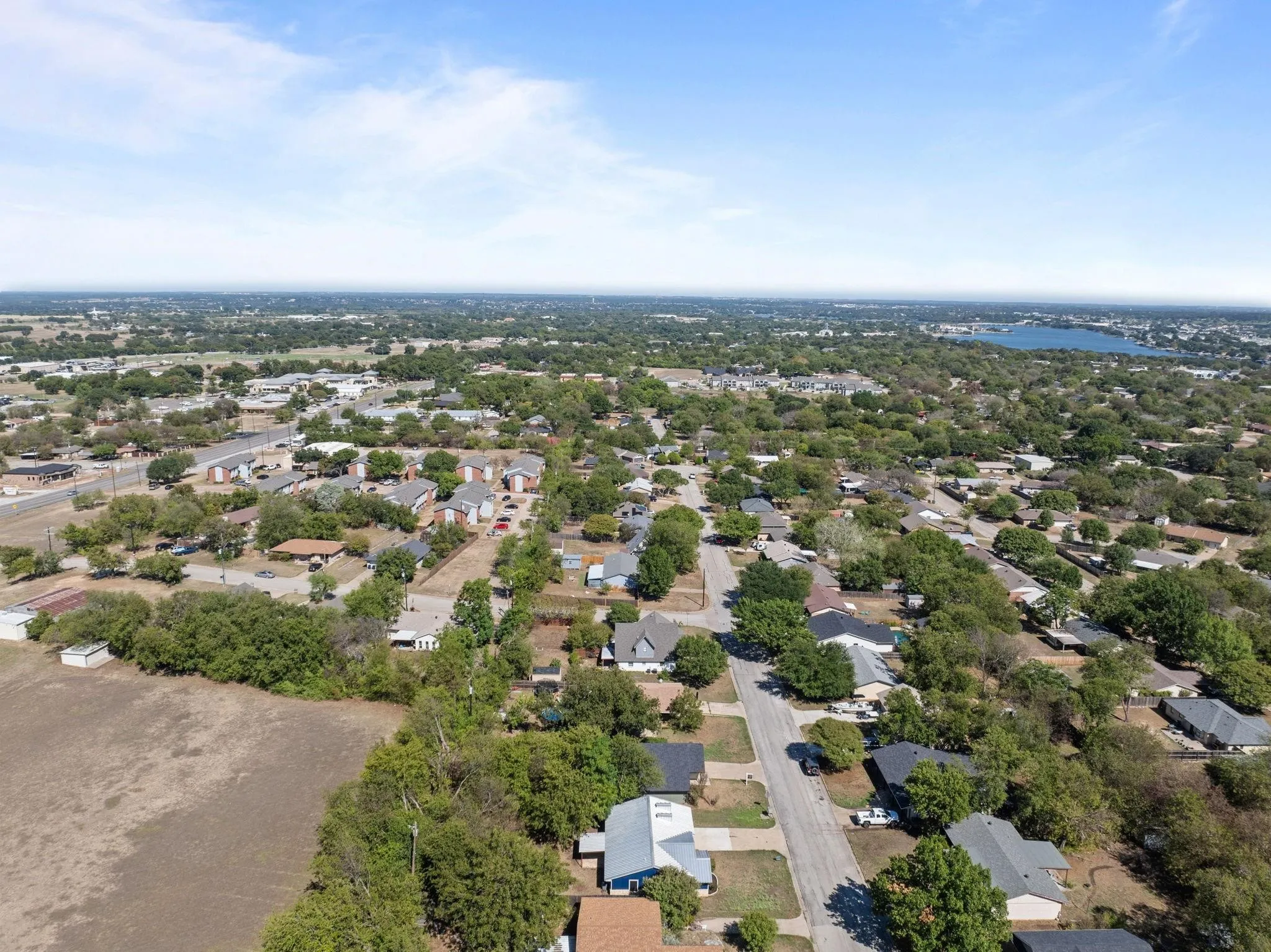 Single Family Residence For Rent in Hood County , 1729 W Doyle Street, Granbury, Texas 76048, 3 Bedroom, 2 Bathroom, 2 Garage spaces, 1,203 Sqft, built in 1985, mls#21375720, Real Estate Agent in Granbury, Homes For Rent in Hood county, Homes For Rent in Granbury, Realtor in Granbury Texas, Real Estate Brokerage Independent Realty Texas, Luminita Cordes Realtor