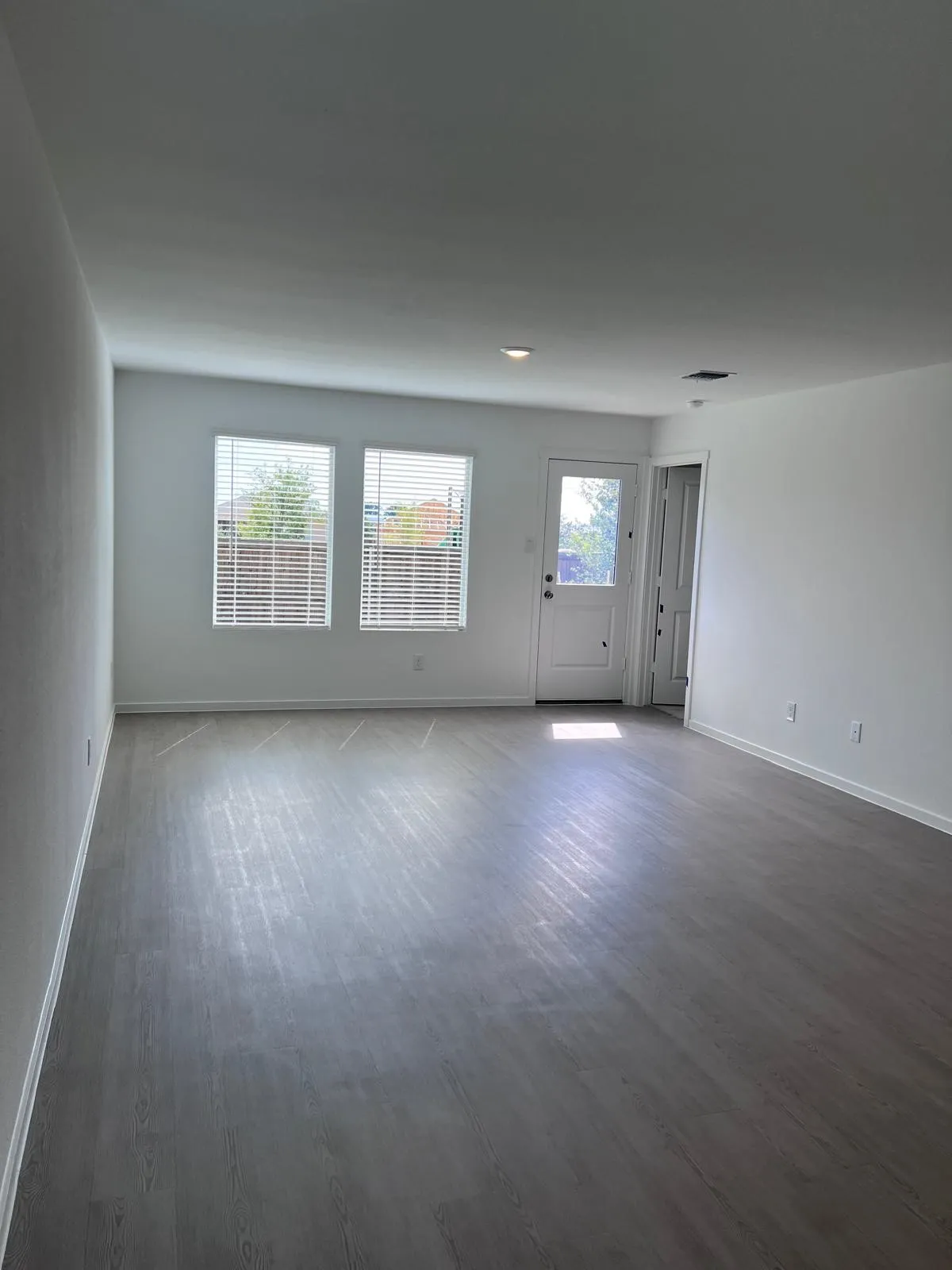 Single Family Residence For Rent in Grayson County , 3927 Ontario Way, Sherman, Texas 75090, 3 Bedroom, 2 Bathroom, 2 Garage spaces, 1,411 Sqft, built in 2026, mls#21375744, Real Estate Agent in Sherman, Homes For Rent in Grayson county, Homes For Rent in Sherman, Realtor in Sherman Texas, Real Estate Brokerage Independent Realty Texas, Luminita Cordes Realtor