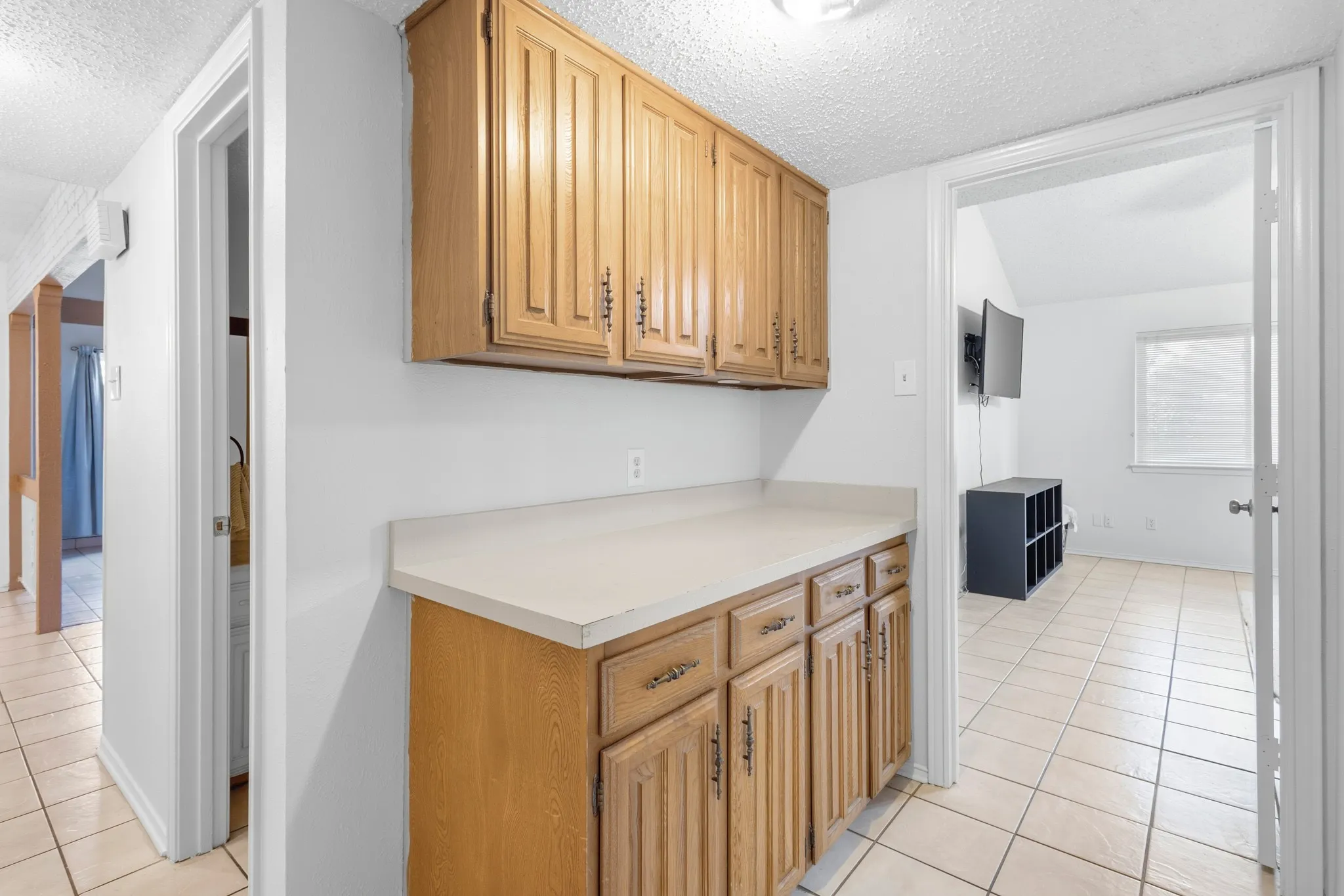 Single Family Residence For Sale in Collin County , 3309 E Park Boulevard, Plano, Texas 75074, 4 Bedroom, 3 Bathroom, 2 Garage spaces, 2,412 Sqft, built in 1976, mls#21375732, Real Estate Agent in Plano, Homes For Sale in Collin county, Homes For Sale in Plano, Realtor in Plano Texas, Real Estate Brokerage Independent Realty Texas, Luminita Cordes Realtor