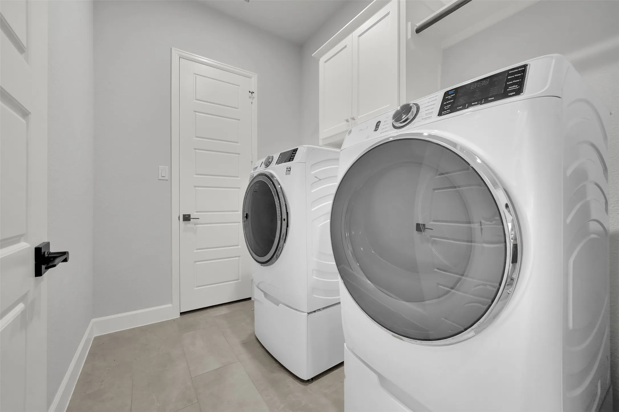 Single Family Residence For Sale in Tarrant County , 531 Syracuse Street, Haslet, Texas 76052, 4 Bedroom, 4 Bathroom, 3 Garage spaces, 3,582 Sqft, built in 2023, mls#21375749, Real Estate Agent in Haslet, Homes For Sale in Tarrant county, Homes For Sale in Haslet, Realtor in Haslet Texas, Real Estate Brokerage Independent Realty Texas, Luminita Cordes Realtor