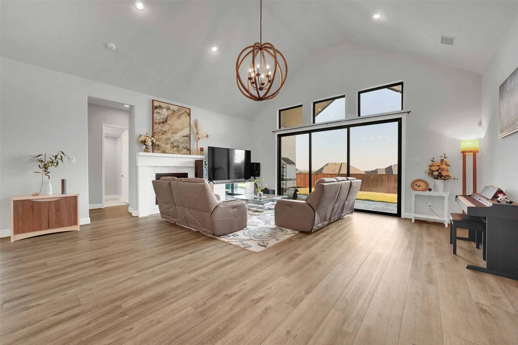 Single Family Residence For Sale in Tarrant County , 531 Syracuse Street, Haslet, Texas 76052, 4 Bedroom, 4 Bathroom, 3 Garage spaces, 3,582 Sqft, built in 2023, mls#21375749, Real Estate Agent in Haslet, Homes For Sale in Tarrant county, Homes For Sale in Haslet, Realtor in Haslet Texas, Real Estate Brokerage Independent Realty Texas, Luminita Cordes Realtor