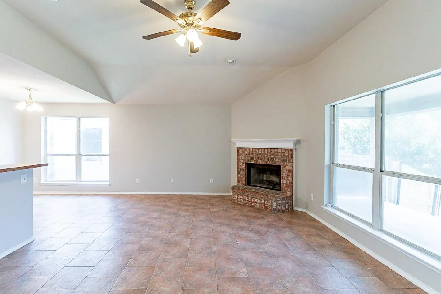 For Sale in Tarrant County , 8741 Lariat Circle, Fort Worth, Texas 76244, 3 Bedroom, 2 Bathroom, 2 Garage spaces, 0 Sqft, built in 2002, mls#21359392, Real Estate Agent in Fort Worth, Homes For Sale in Tarrant county, Homes For Sale in Fort Worth, Realtor in Fort Worth Texas, Real Estate Brokerage Independent Realty Texas, Luminita Cordes Realtor