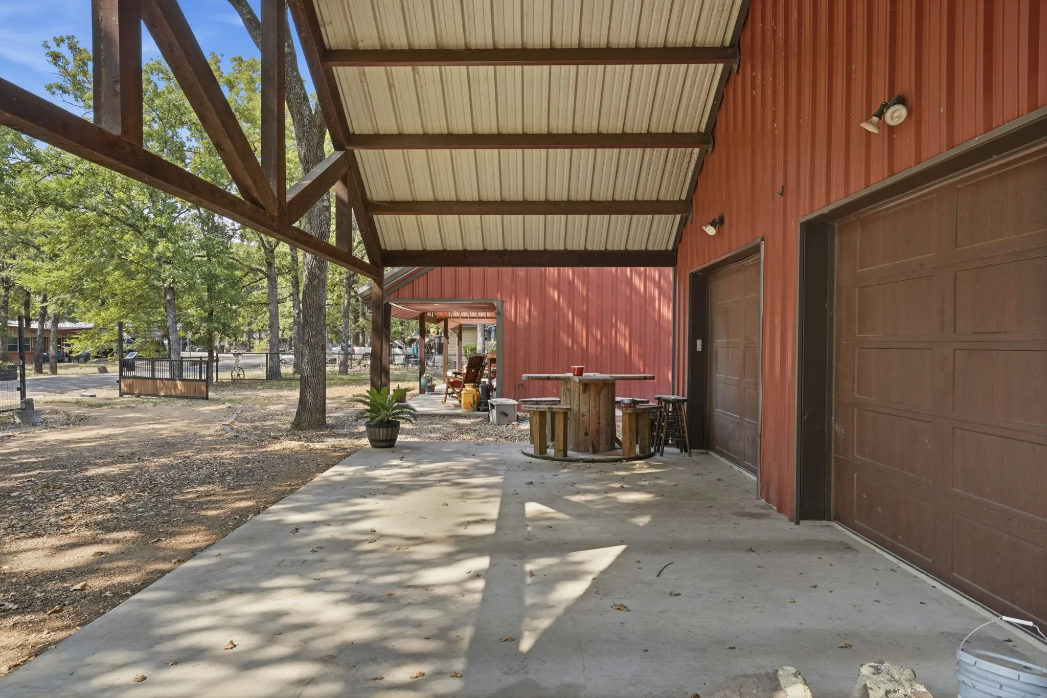 Single Family Residence For Sale in Hunt County , 1404 Grove Drive, West Tawakoni, Texas 75474, 3 Bedroom, 2 Bathroom, 2 Garage spaces, 1,607 Sqft, built in 2019, mls#21375697, Real Estate Agent in West Tawakoni, Homes For Sale in Hunt county, Homes For Sale in West Tawakoni, Realtor in West Tawakoni Texas, Real Estate Brokerage Independent Realty Texas, Luminita Cordes Realtor