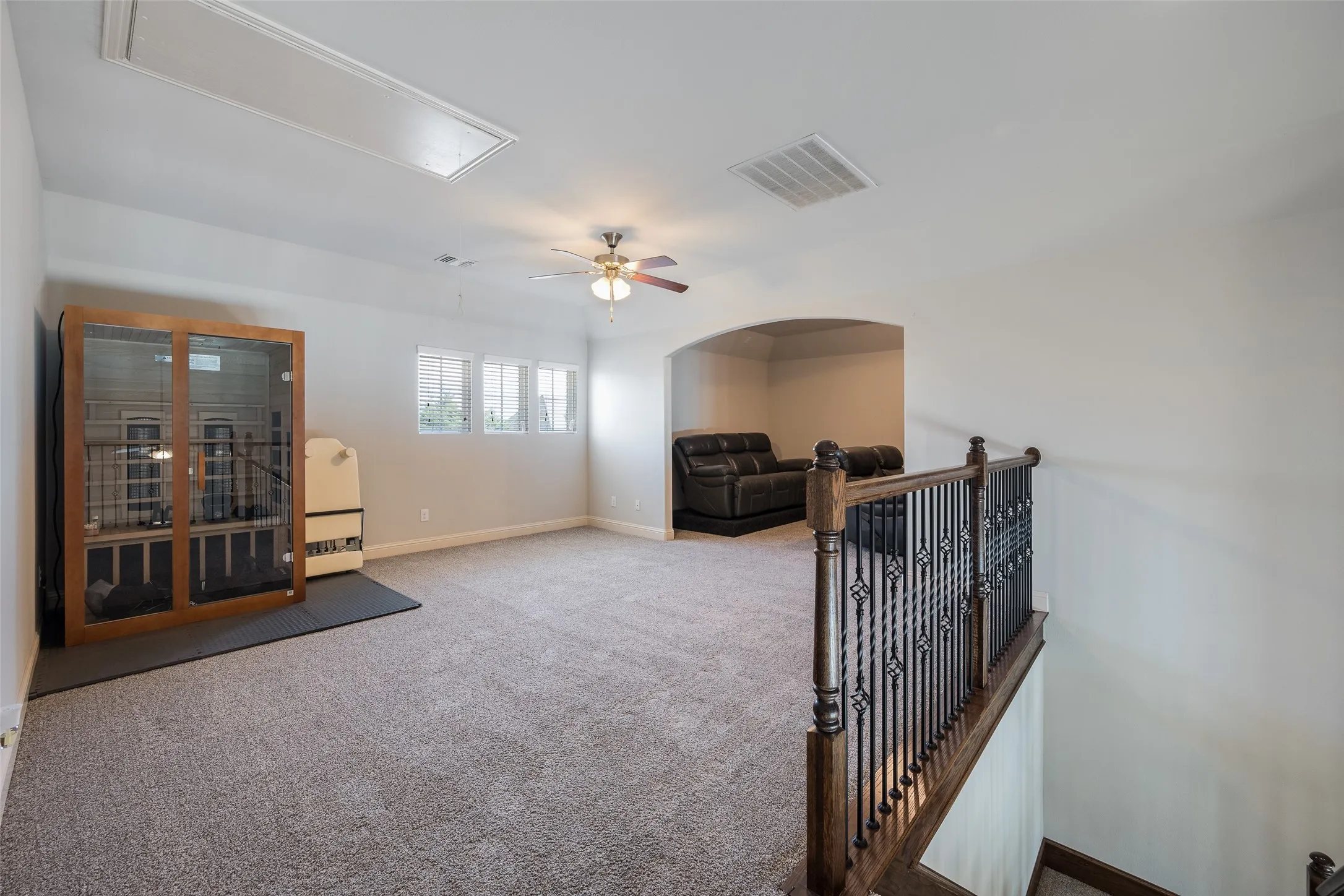 Single Family Residence For Sale in Collin County , 3807 Wild Flower Lane, Nevada, Texas 75173, 4 Bedroom, 3 Bathroom, 3 Garage spaces, 3,205 Sqft, built in 2017, mls#21374164, Real Estate Agent in Nevada, Homes For Sale in Collin county, Homes For Sale in Nevada, Realtor in Nevada Texas, Real Estate Brokerage Independent Realty Texas, Luminita Cordes Realtor