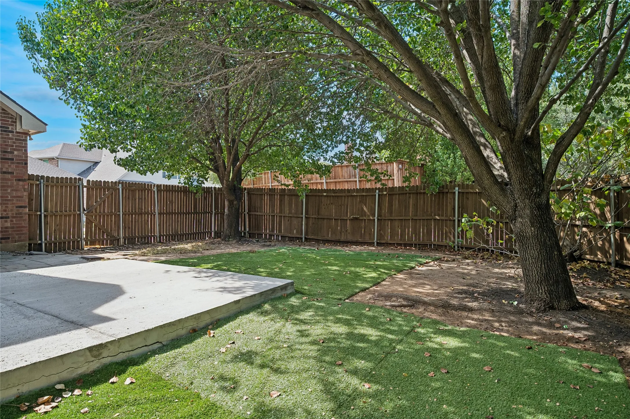Single Family Residence For Sale in Collin County , 3029 Golden Gate Drive, Plano, Texas 75025, 4 Bedroom, 4 Bathroom, 2 Garage spaces, 2,763 Sqft, built in 1997, mls#21371178, Real Estate Agent in Plano, Homes For Sale in Collin county, Homes For Sale in Plano, Realtor in Plano Texas, Real Estate Brokerage Independent Realty Texas, Luminita Cordes Realtor