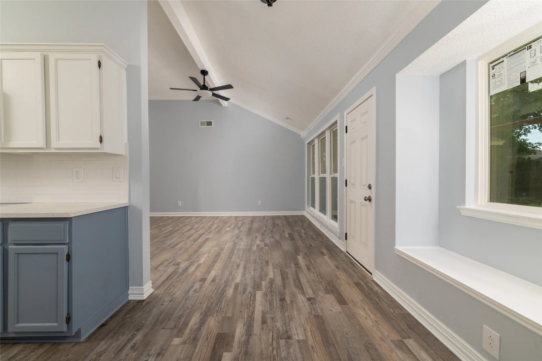 Single Family Residence For Sale in Tarrant County , 2513 Poplar Spring Road, Fort Worth, Texas 76123, 3 Bedroom, 2 Bathroom, 2 Garage spaces, 1,449 Sqft, built in 1986, mls#21375267, Real Estate Agent in Fort Worth, Homes For Sale in Tarrant county, Homes For Sale in Fort Worth, Realtor in Fort Worth Texas, Real Estate Brokerage Independent Realty Texas, Luminita Cordes Realtor