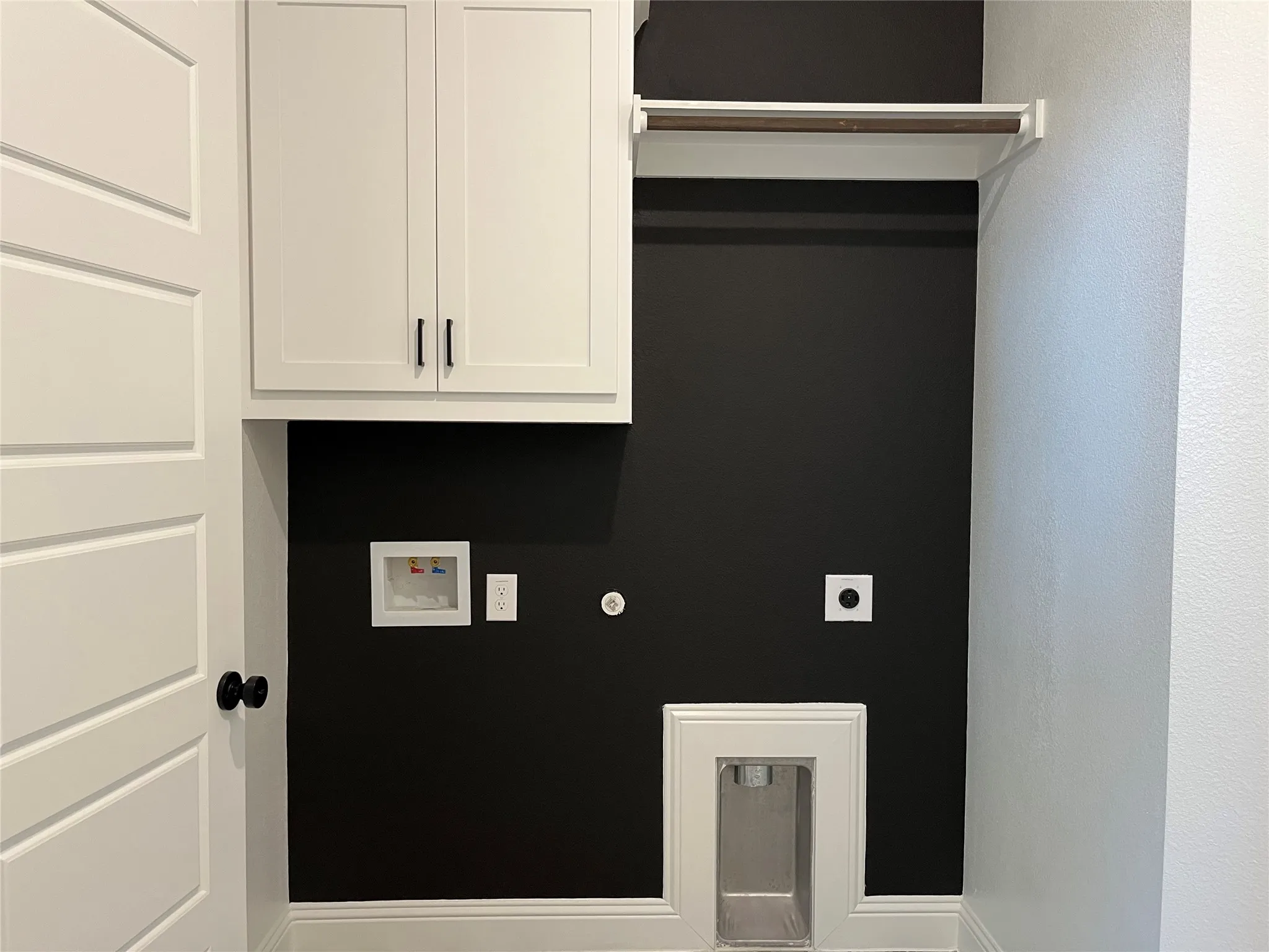 Single Family Residence For Sale in Tarrant County , 2403 Royal Dove Lane, Mansfield, Texas 76063, 5 Bedroom, 5 Bathroom, 2 Garage spaces, 4,243 Sqft, built in 2021, mls#21375756, Real Estate Agent in Mansfield, Homes For Sale in Tarrant county, Homes For Sale in Mansfield, Realtor in Mansfield Texas, Real Estate Brokerage Independent Realty Texas, Luminita Cordes Realtor