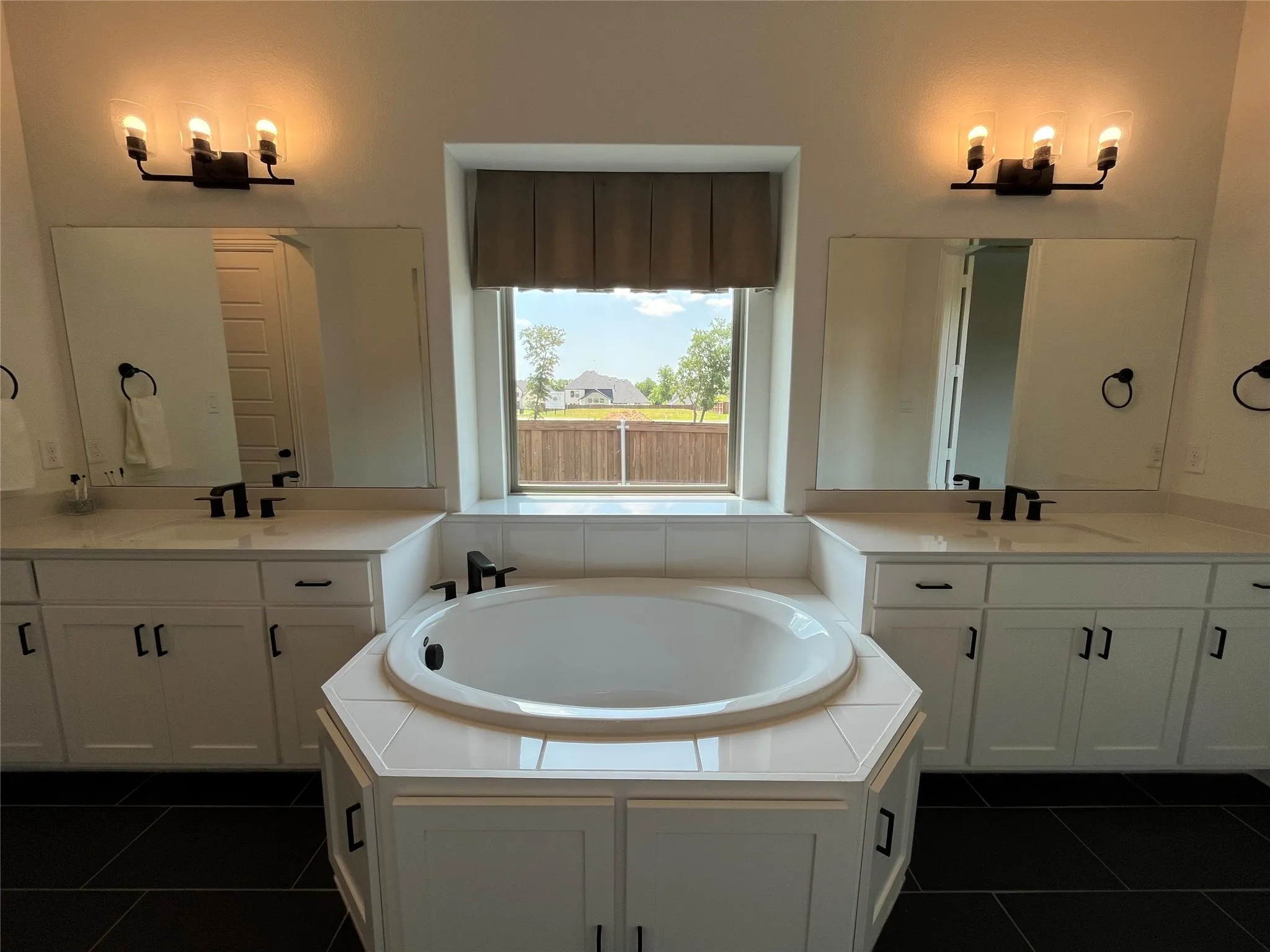 Single Family Residence For Sale in Tarrant County , 2403 Royal Dove Lane, Mansfield, Texas 76063, 5 Bedroom, 5 Bathroom, 2 Garage spaces, 4,243 Sqft, built in 2021, mls#21375756, Real Estate Agent in Mansfield, Homes For Sale in Tarrant county, Homes For Sale in Mansfield, Realtor in Mansfield Texas, Real Estate Brokerage Independent Realty Texas, Luminita Cordes Realtor