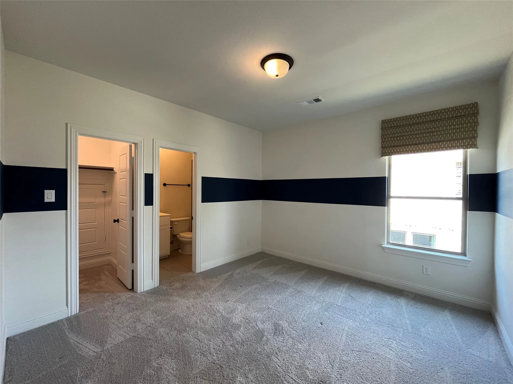 Single Family Residence For Sale in Tarrant County , 2403 Royal Dove Lane, Mansfield, Texas 76063, 5 Bedroom, 5 Bathroom, 2 Garage spaces, 4,243 Sqft, built in 2021, mls#21375756, Real Estate Agent in Mansfield, Homes For Sale in Tarrant county, Homes For Sale in Mansfield, Realtor in Mansfield Texas, Real Estate Brokerage Independent Realty Texas, Luminita Cordes Realtor