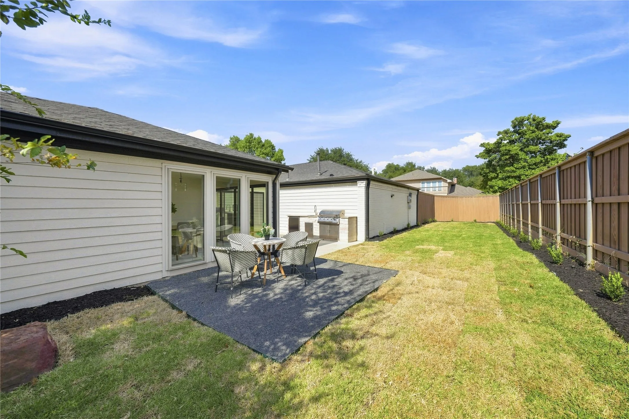Single Family Residence For Sale in Dallas County , 16212 Spring Creek Road, Dallas, Texas 75248, 4 Bedroom, 4 Bathroom, 2 Garage spaces, 3,255 Sqft, built in 1975, mls#21375754, Real Estate Agent in Dallas, Homes For Sale in Dallas county, Homes For Sale in Dallas, Realtor in Dallas Texas, Real Estate Brokerage Independent Realty Texas, Luminita Cordes Realtor