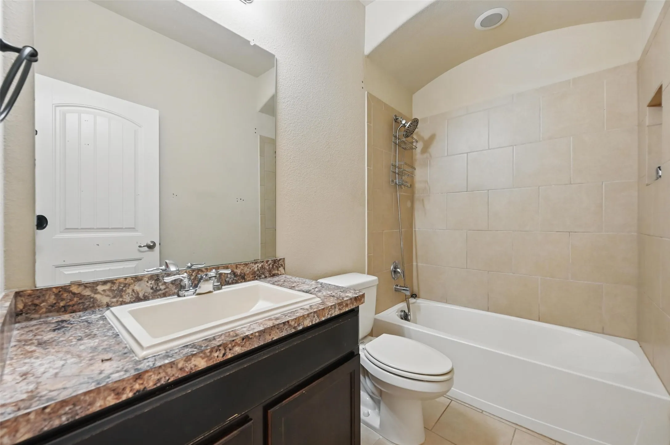 Single Family Residence For Rent in Tarrant County , 704 San Miguel Trail, Fort Worth, Texas 76052, 4 Bedroom, 2 Bathroom, 2 Garage spaces, 1,818 Sqft, built in 2013, mls#21373436, Real Estate Agent in Fort Worth, Homes For Rent in Tarrant county, Homes For Rent in Fort Worth, Realtor in Fort Worth Texas, Real Estate Brokerage Independent Realty Texas, Luminita Cordes Realtor