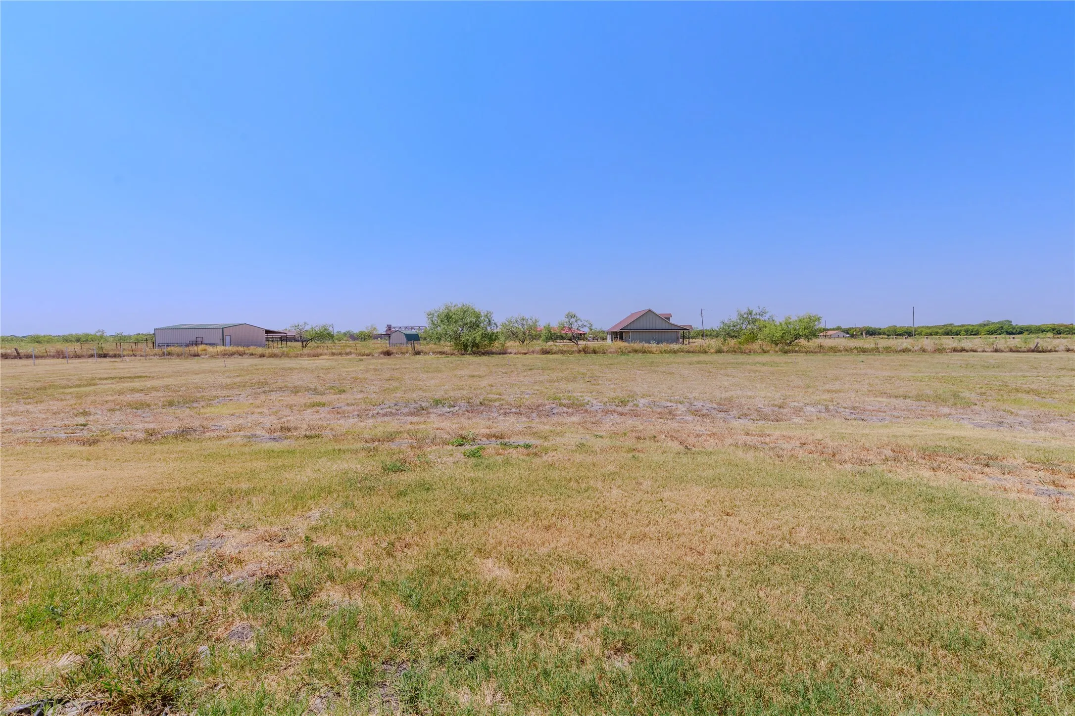 Single Family Residence For Sale in Kaufman County , 2908 Bliss Meadows Drive, Kaufman, Texas 75142, 4 Bedroom, 3 Bathroom, 2 Garage spaces, 2,765 Sqft, built in 2025, mls#21375763, Real Estate Agent in Kaufman, Homes For Sale in Kaufman county, Homes For Sale in Kaufman, Realtor in Kaufman Texas, Real Estate Brokerage Independent Realty Texas, Luminita Cordes Realtor