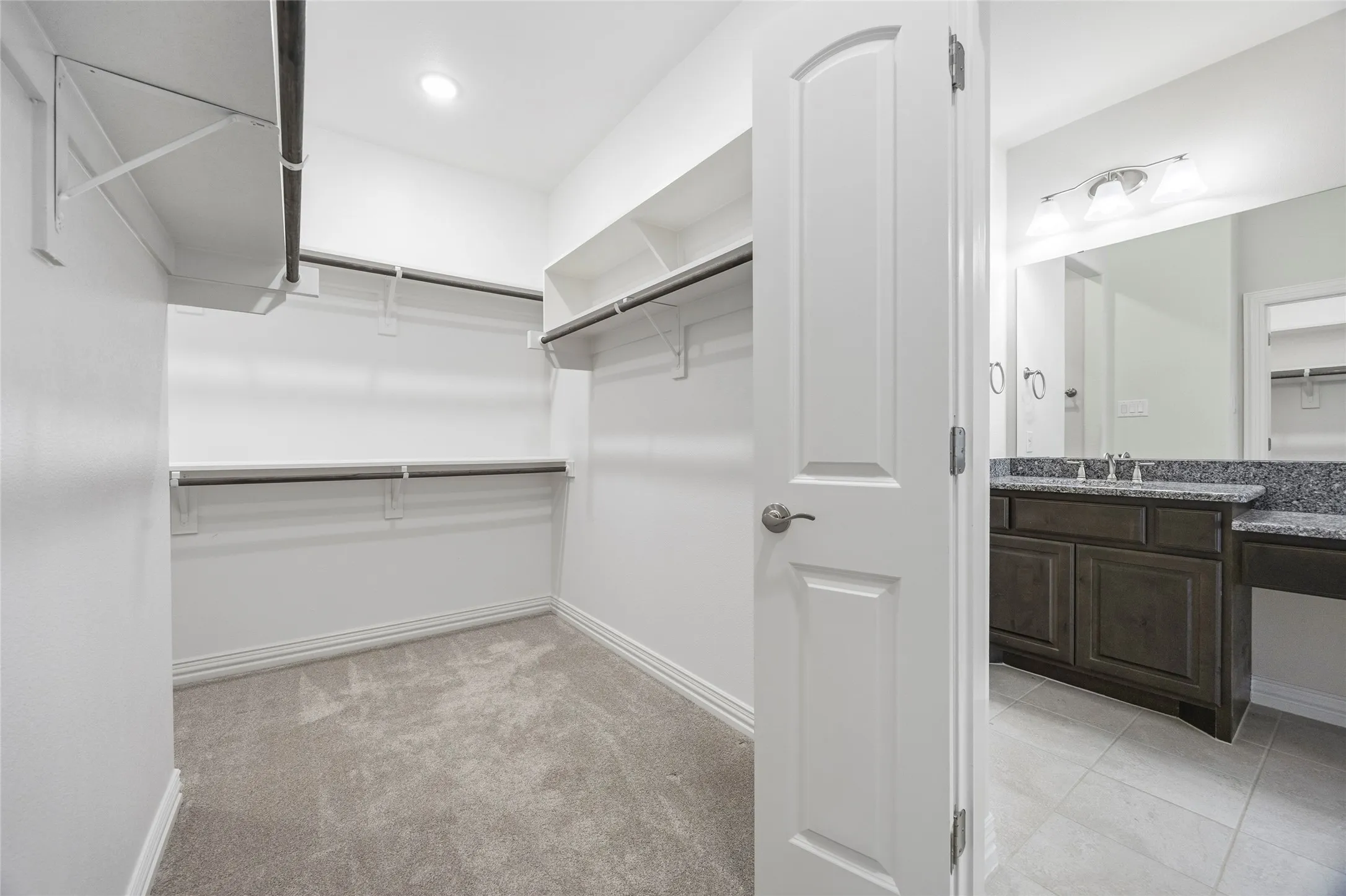 Single Family Residence For Sale in Rockwall County , 815 Rio Vista Lane, Rockwall, Texas 75087, 2 Bedroom, 2 Bathroom, 2 Garage spaces, 1,661 Sqft, built in 2020, mls#21375204, Real Estate Agent in Rockwall, Homes For Sale in Rockwall county, Homes For Sale in Rockwall, Realtor in Rockwall Texas, Real Estate Brokerage Independent Realty Texas, Luminita Cordes Realtor