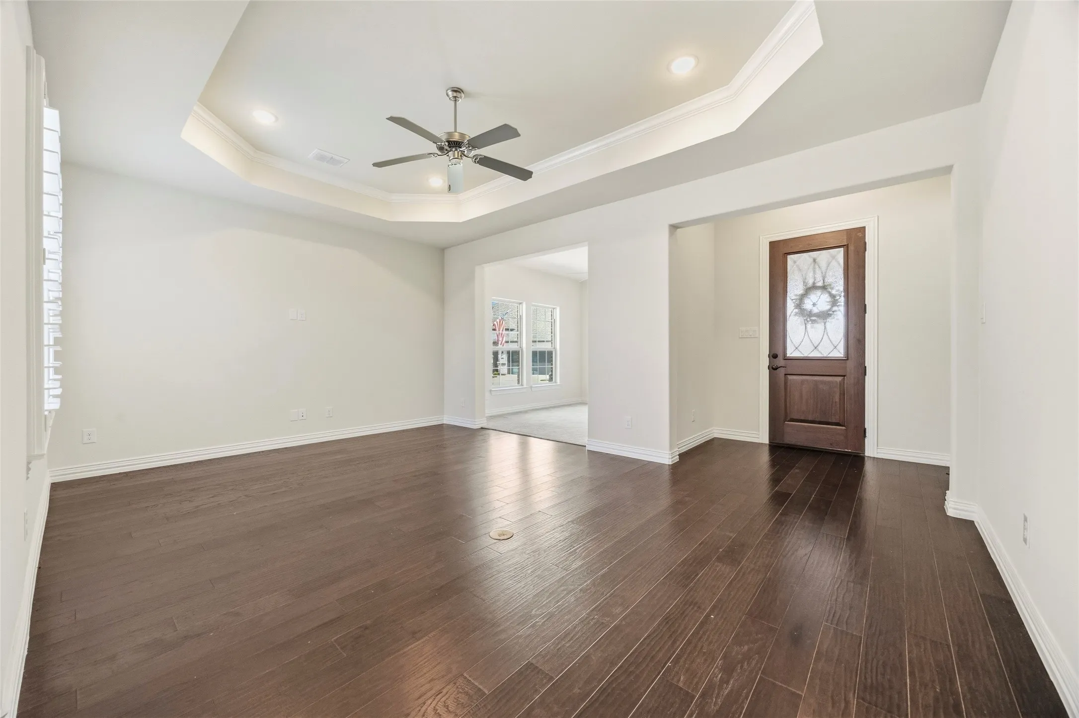 Single Family Residence For Sale in Rockwall County , 815 Rio Vista Lane, Rockwall, Texas 75087, 2 Bedroom, 2 Bathroom, 2 Garage spaces, 1,661 Sqft, built in 2020, mls#21375204, Real Estate Agent in Rockwall, Homes For Sale in Rockwall county, Homes For Sale in Rockwall, Realtor in Rockwall Texas, Real Estate Brokerage Independent Realty Texas, Luminita Cordes Realtor