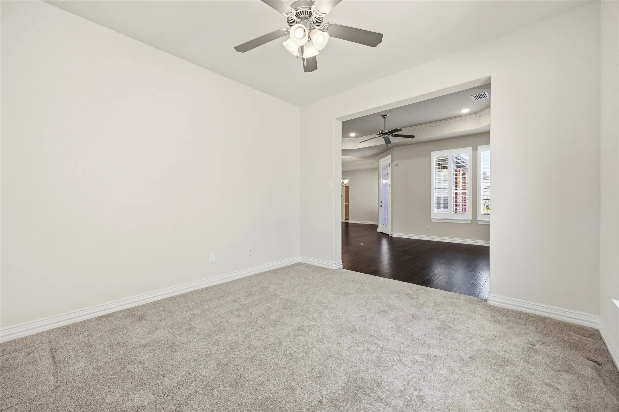 Single Family Residence For Sale in Rockwall County , 815 Rio Vista Lane, Rockwall, Texas 75087, 2 Bedroom, 2 Bathroom, 2 Garage spaces, 1,661 Sqft, built in 2020, mls#21375204, Real Estate Agent in Rockwall, Homes For Sale in Rockwall county, Homes For Sale in Rockwall, Realtor in Rockwall Texas, Real Estate Brokerage Independent Realty Texas, Luminita Cordes Realtor