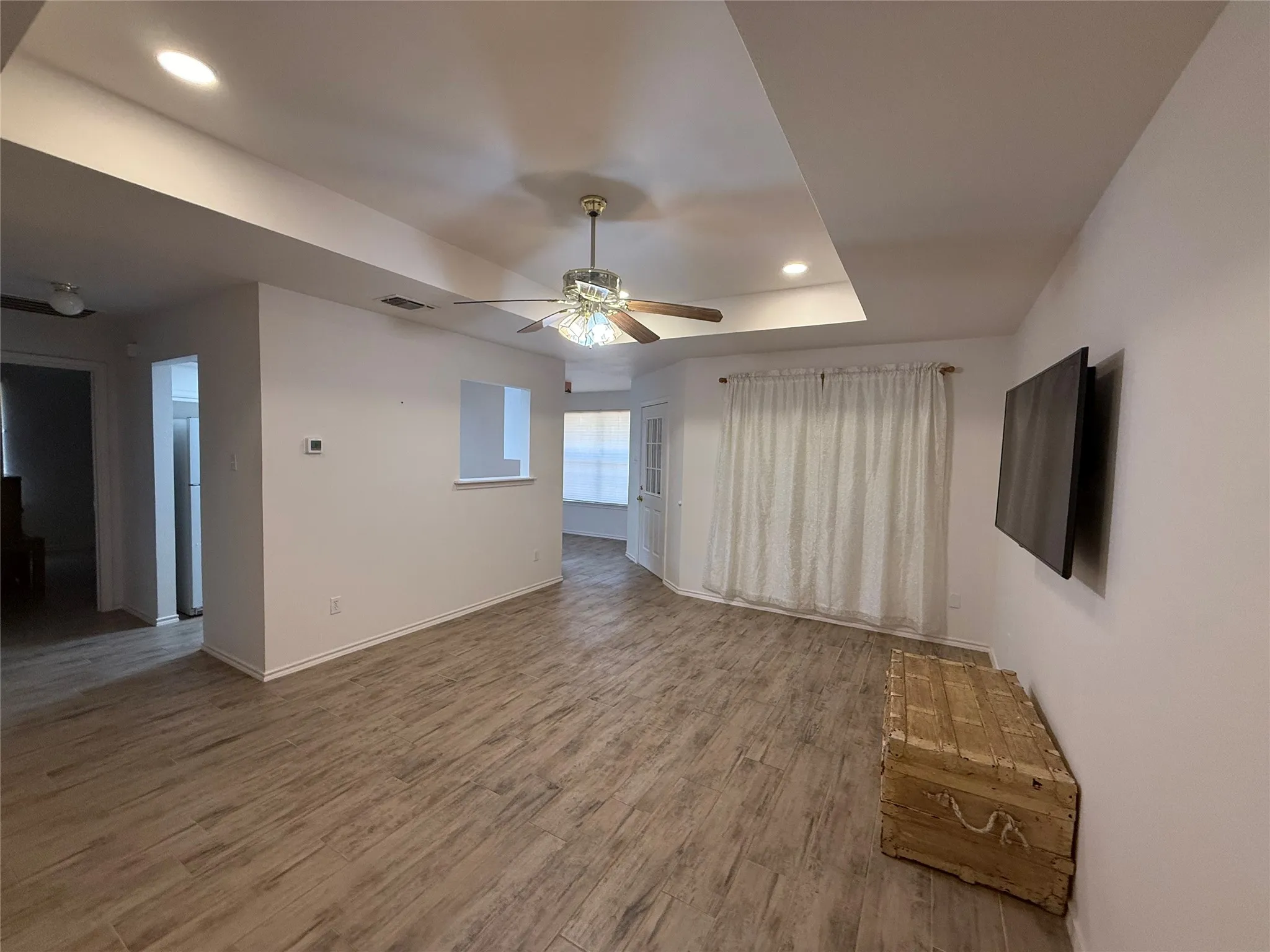 Single Family Residence For Sale in Parker County , 1302 Pamela Drive, Weatherford, Texas 76086, 3 Bedroom, 2 Bathroom, 2 Garage spaces, 1,336 Sqft, built in 1995, mls#21369407, Real Estate Agent in Weatherford, Homes For Sale in Parker county, Homes For Sale in Weatherford, Realtor in Weatherford Texas, Real Estate Brokerage Independent Realty Texas, Luminita Cordes Realtor