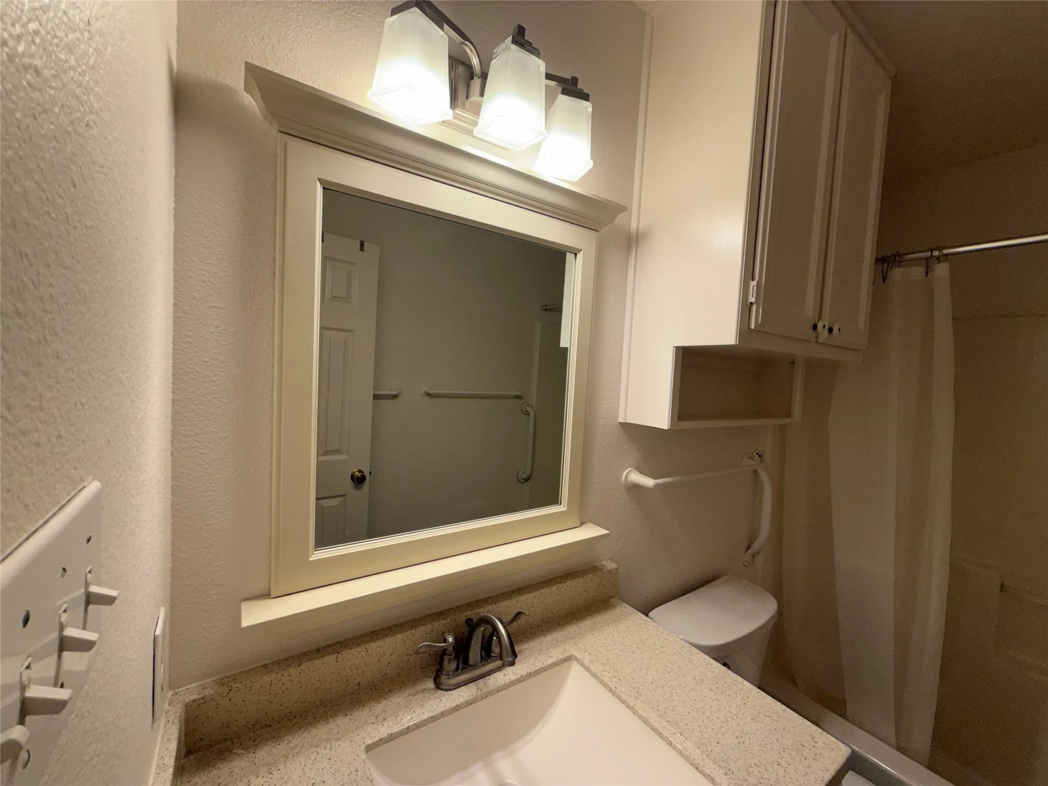 Single Family Residence For Sale in Parker County , 1302 Pamela Drive, Weatherford, Texas 76086, 3 Bedroom, 2 Bathroom, 2 Garage spaces, 1,336 Sqft, built in 1995, mls#21369407, Real Estate Agent in Weatherford, Homes For Sale in Parker county, Homes For Sale in Weatherford, Realtor in Weatherford Texas, Real Estate Brokerage Independent Realty Texas, Luminita Cordes Realtor