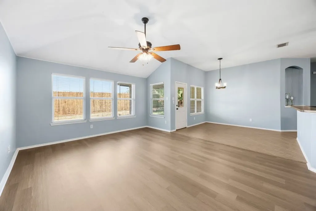 Single Family Residence For Sale in Denton County , 15533 Adlong Drive, Fort Worth, Texas 76262, 3 Bedroom, 2 Bathroom, 2 Garage spaces, 1,778 Sqft, built in 2006, mls#21375769, Real Estate Agent in Fort Worth, Homes For Sale in Denton county, Homes For Sale in Fort Worth, Realtor in Fort Worth Texas, Real Estate Brokerage Independent Realty Texas, Luminita Cordes Realtor