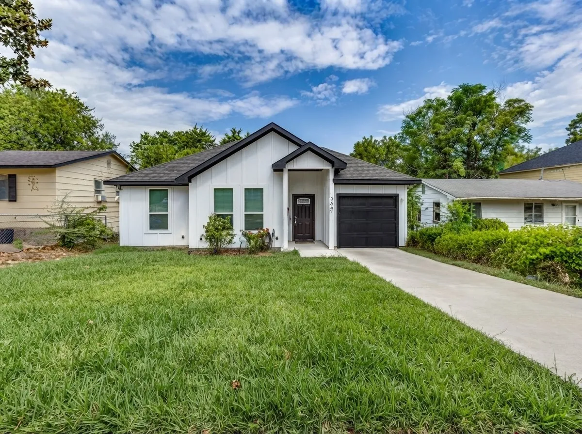 Single Family Residence For Rent in Dallas County , 2547 Fatima Avenue, Dallas, Texas 75241, 4 Bedroom, 2 Bathroom, 1 Garage spaces, 1,689 Sqft, built in 2022, mls#21375745, Real Estate Agent in Dallas, Homes For Rent in Dallas county, Homes For Rent in Dallas, Realtor in Dallas Texas, Real Estate Brokerage Independent Realty Texas, Luminita Cordes Realtor