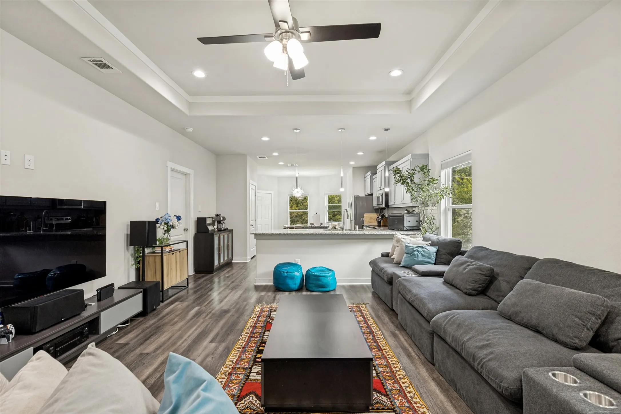 Single Family Residence For Rent in Dallas County , 2547 Fatima Avenue, Dallas, Texas 75241, 4 Bedroom, 2 Bathroom, 1 Garage spaces, 1,689 Sqft, built in 2022, mls#21375745, Real Estate Agent in Dallas, Homes For Rent in Dallas county, Homes For Rent in Dallas, Realtor in Dallas Texas, Real Estate Brokerage Independent Realty Texas, Luminita Cordes Realtor