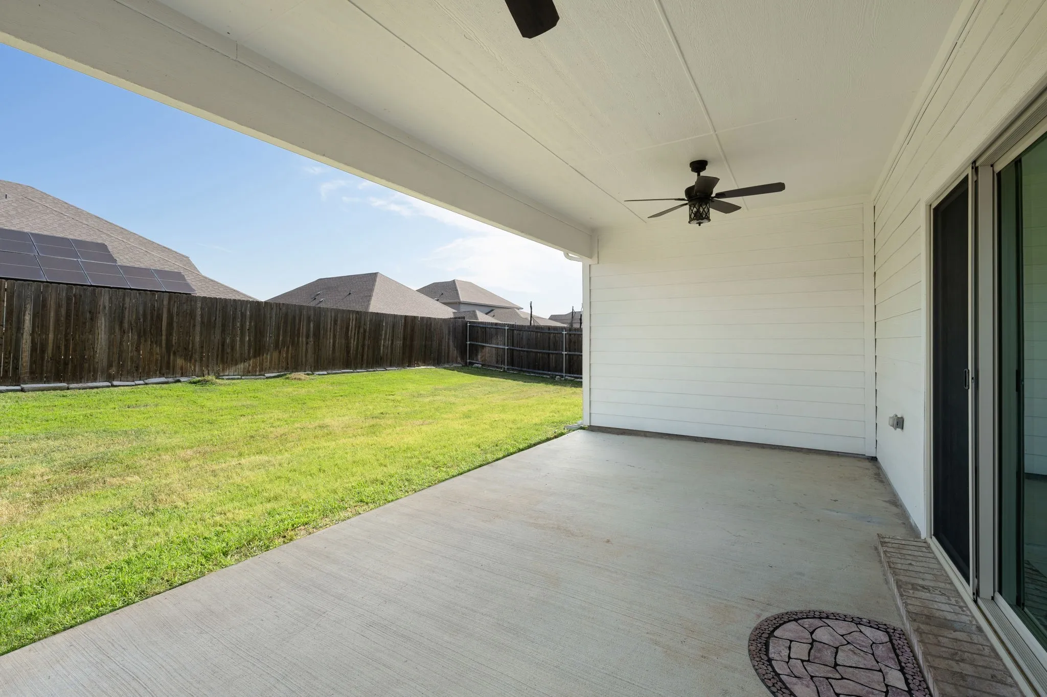 Single Family Residence For Rent in Rockwall County , 148 Lisa Lane, Royse City, Texas 75189, 4 Bedroom, 4 Bathroom, 2 Garage spaces, 3,111 Sqft, built in 2021, mls#21375601, Real Estate Agent in Royse City, Homes For Rent in Rockwall county, Homes For Rent in Royse City, Realtor in Royse City Texas, Real Estate Brokerage Independent Realty Texas, Luminita Cordes Realtor