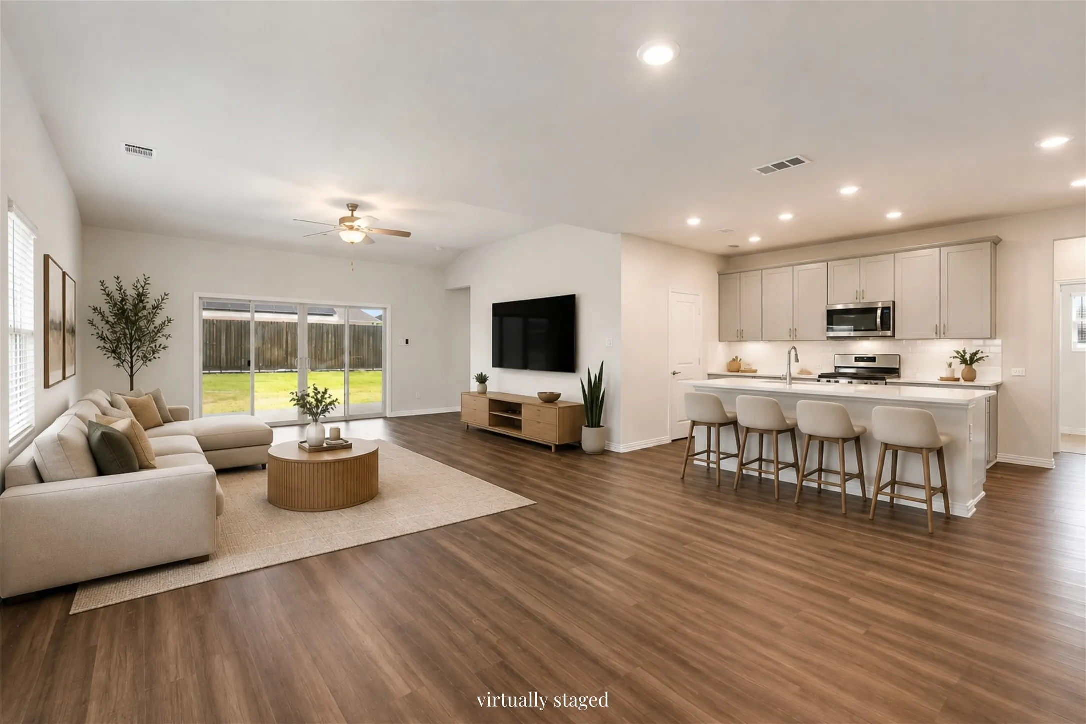Single Family Residence For Rent in Rockwall County , 148 Lisa Lane, Royse City, Texas 75189, 4 Bedroom, 4 Bathroom, 2 Garage spaces, 3,111 Sqft, built in 2021, mls#21375601, Real Estate Agent in Royse City, Homes For Rent in Rockwall county, Homes For Rent in Royse City, Realtor in Royse City Texas, Real Estate Brokerage Independent Realty Texas, Luminita Cordes Realtor