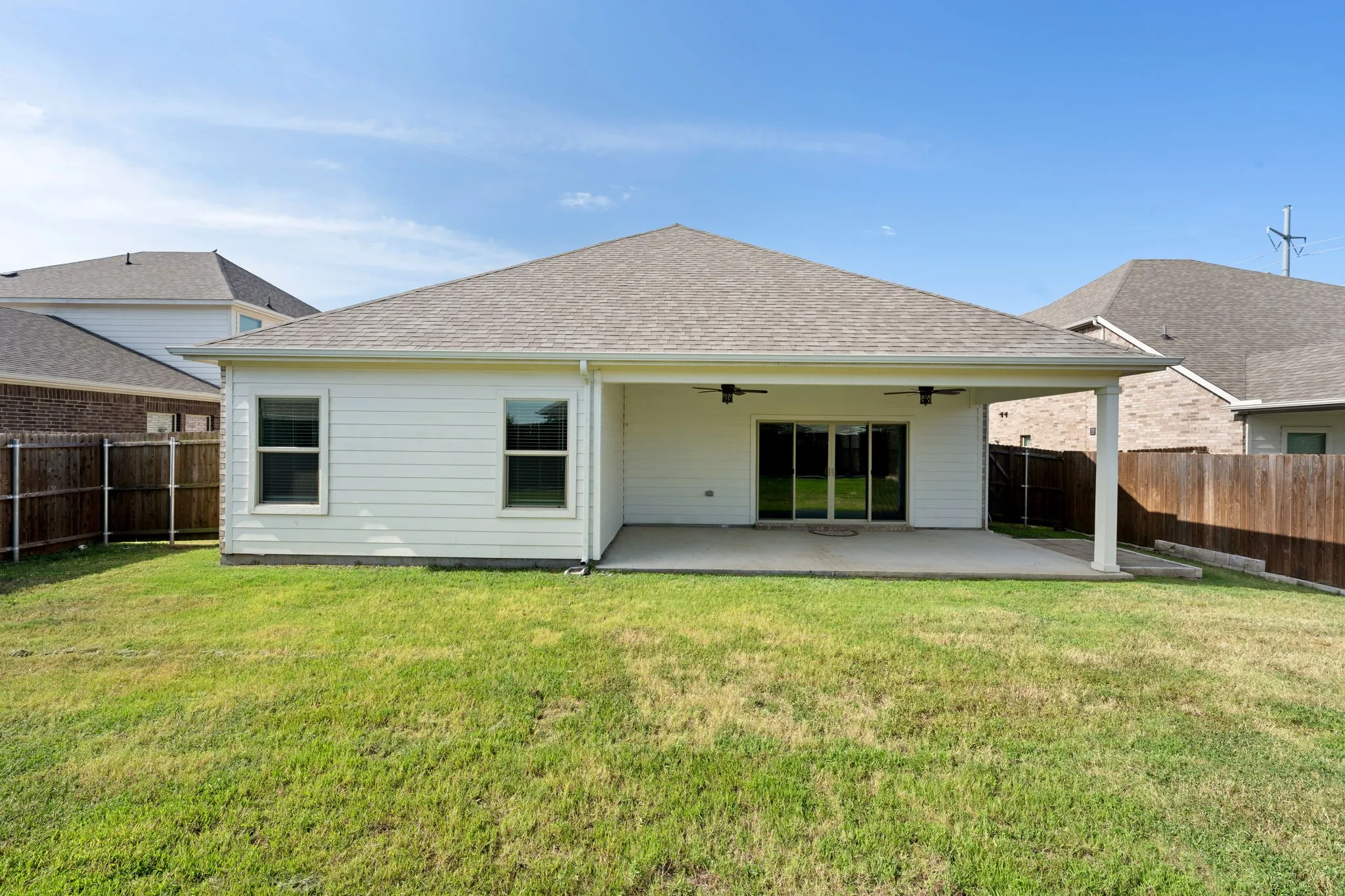 Single Family Residence For Rent in Rockwall County , 148 Lisa Lane, Royse City, Texas 75189, 4 Bedroom, 4 Bathroom, 2 Garage spaces, 3,111 Sqft, built in 2021, mls#21375601, Real Estate Agent in Royse City, Homes For Rent in Rockwall county, Homes For Rent in Royse City, Realtor in Royse City Texas, Real Estate Brokerage Independent Realty Texas, Luminita Cordes Realtor